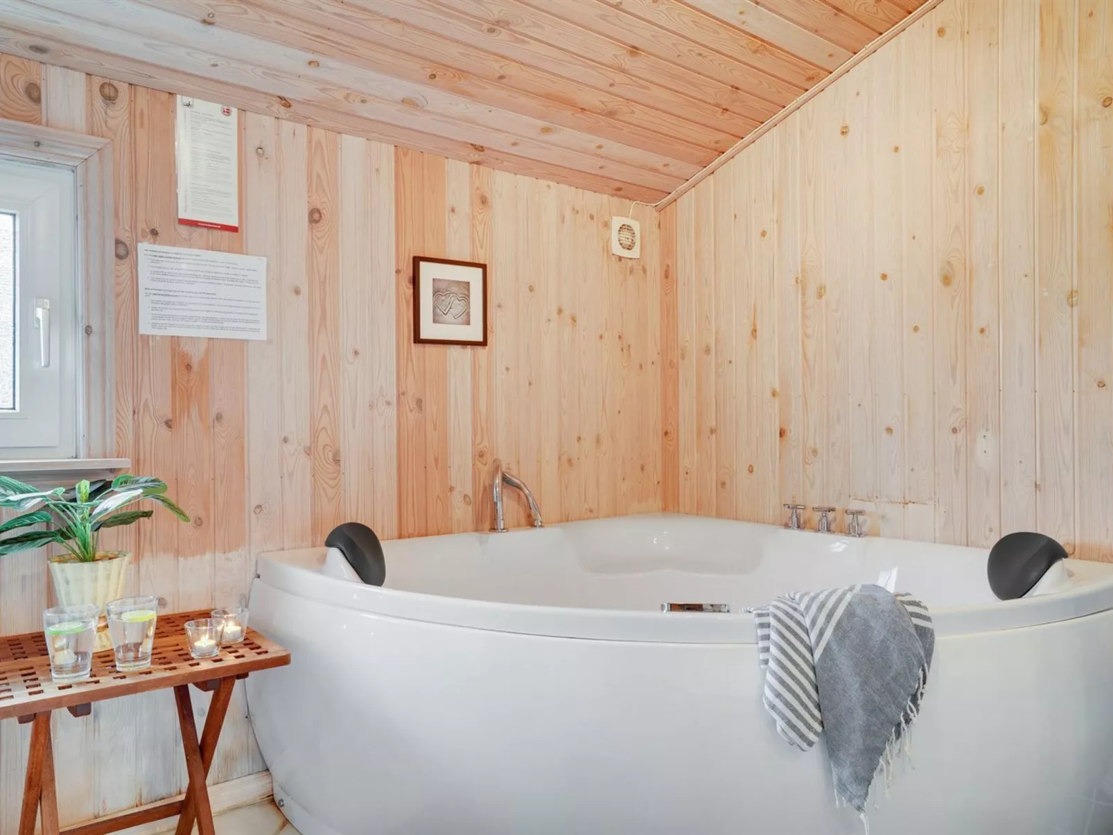 "Melanie" - 950m from the sea-Dedans