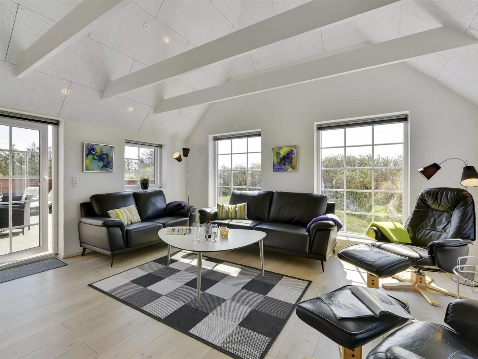 "Didrika" - 800m from the sea-Inside