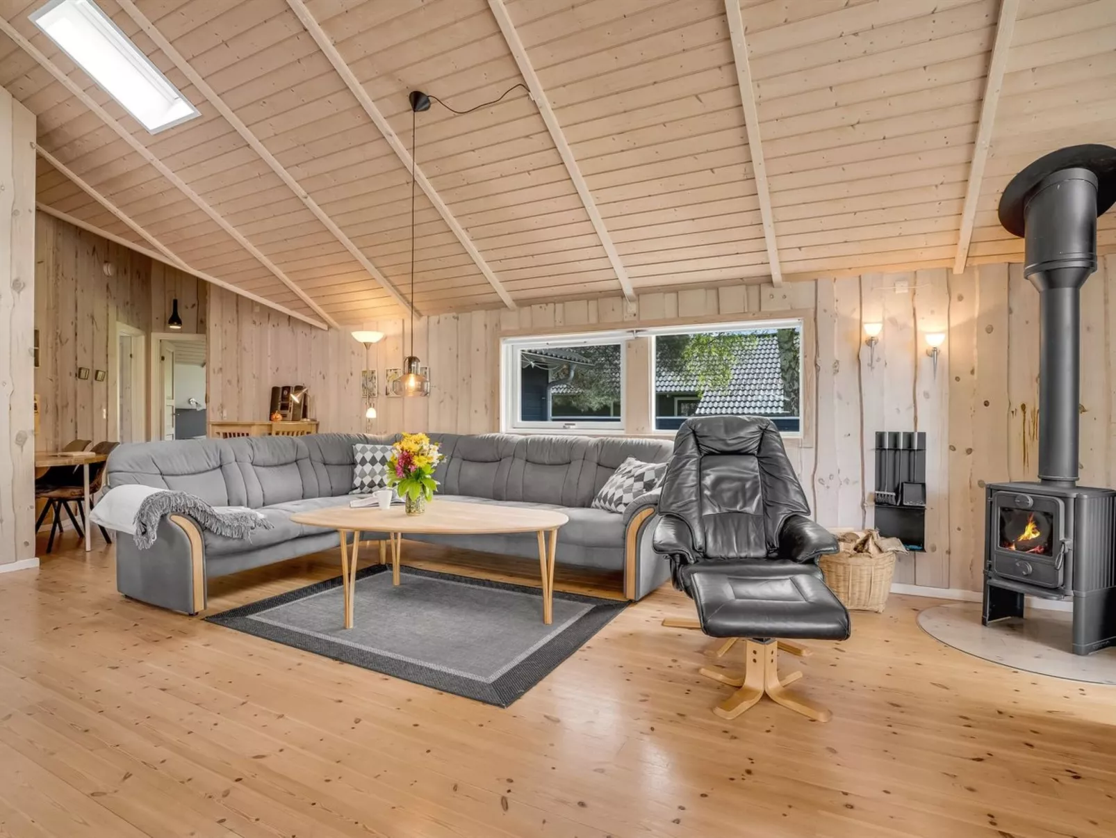 "Alger" - 800m from the sea-Drinnen