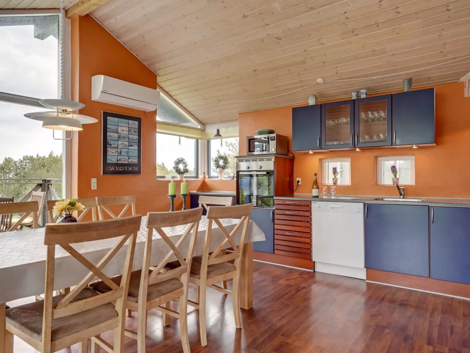 "Bodulf" - 600m from the sea-Inside