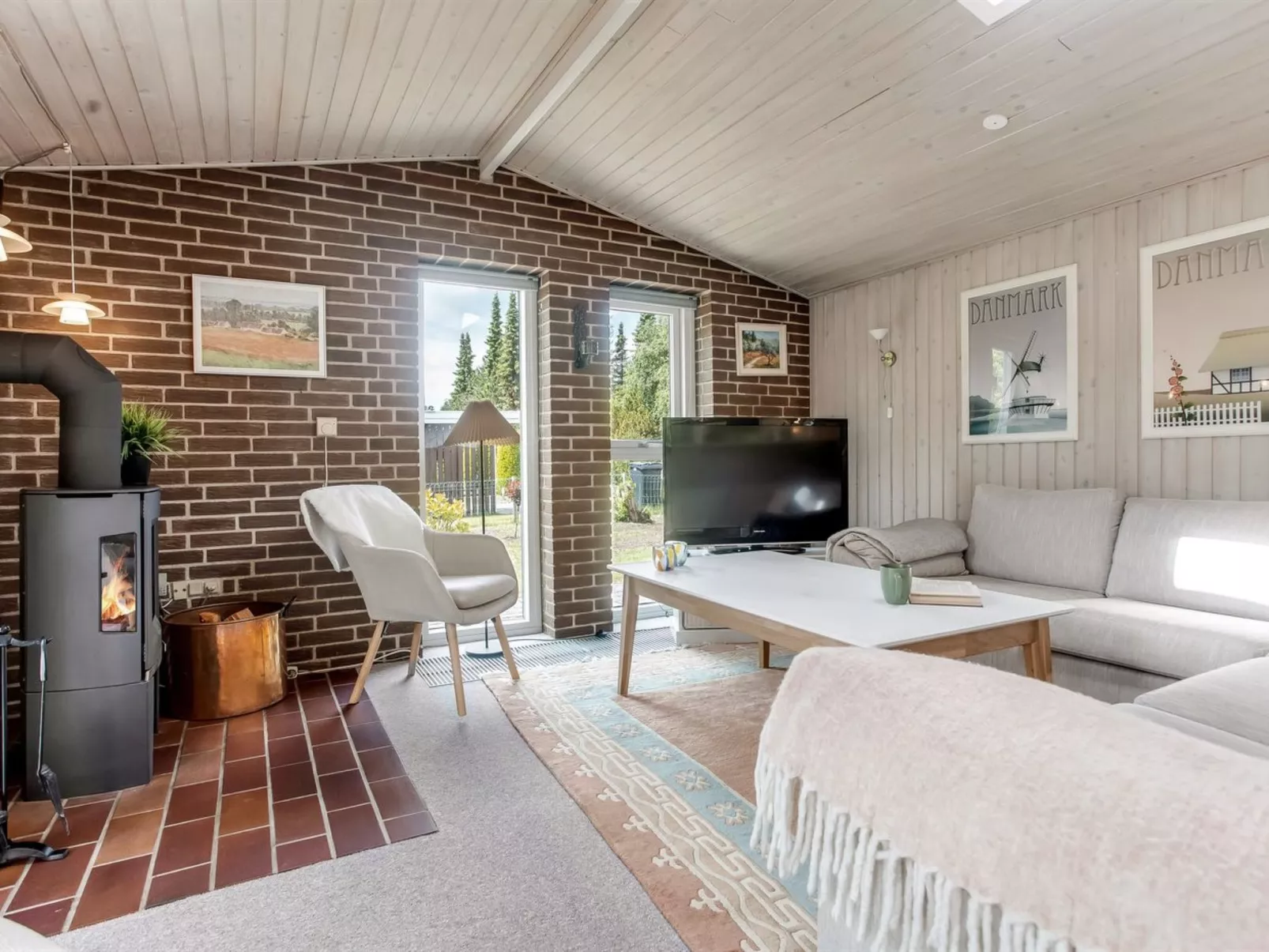 "Sessa" - 800m from the sea-Inside