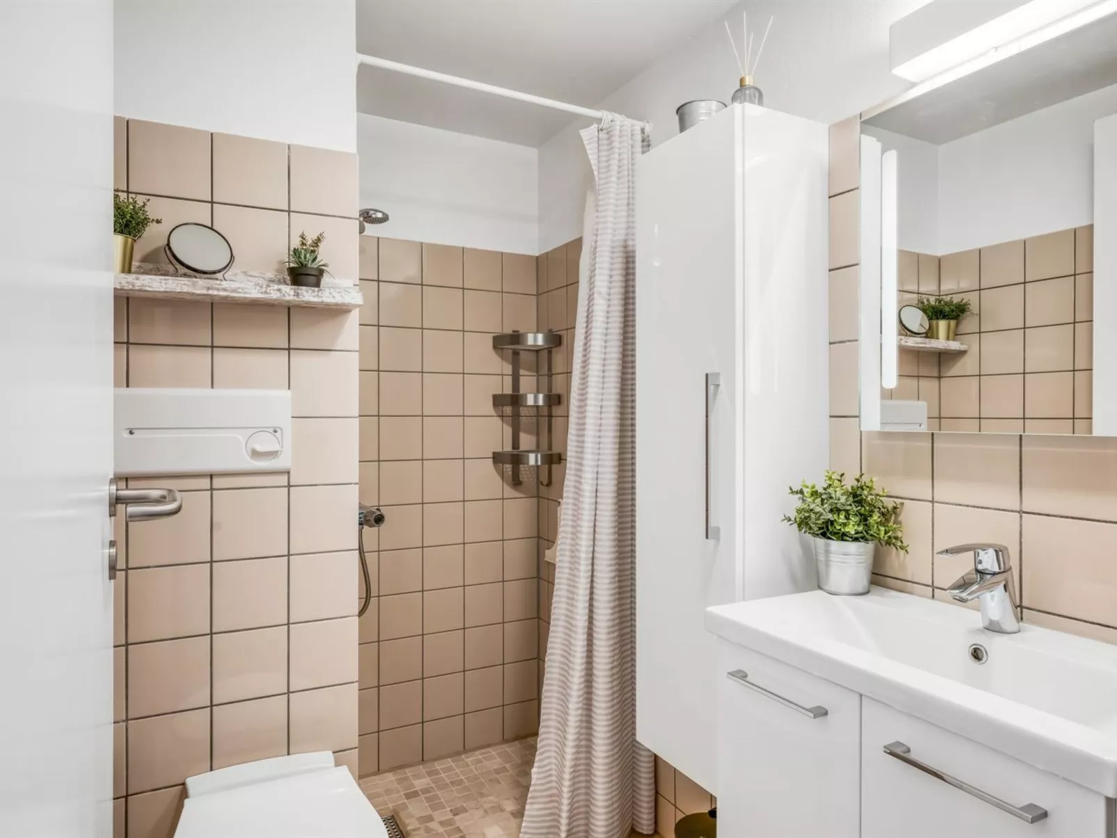 "Soffhie" - 250m from the sea-Dedans