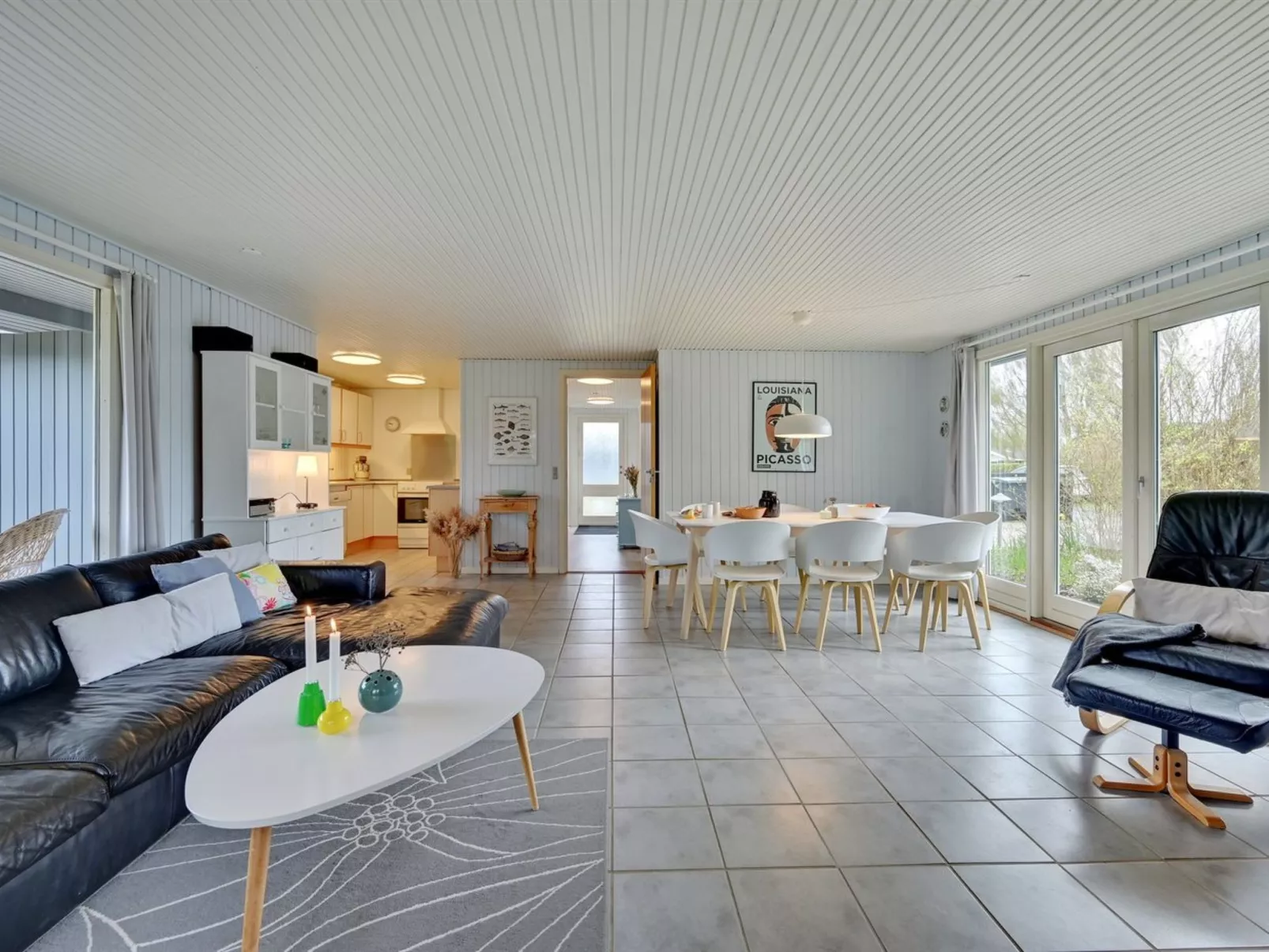 "Alrich" - 500m from the sea-Inside