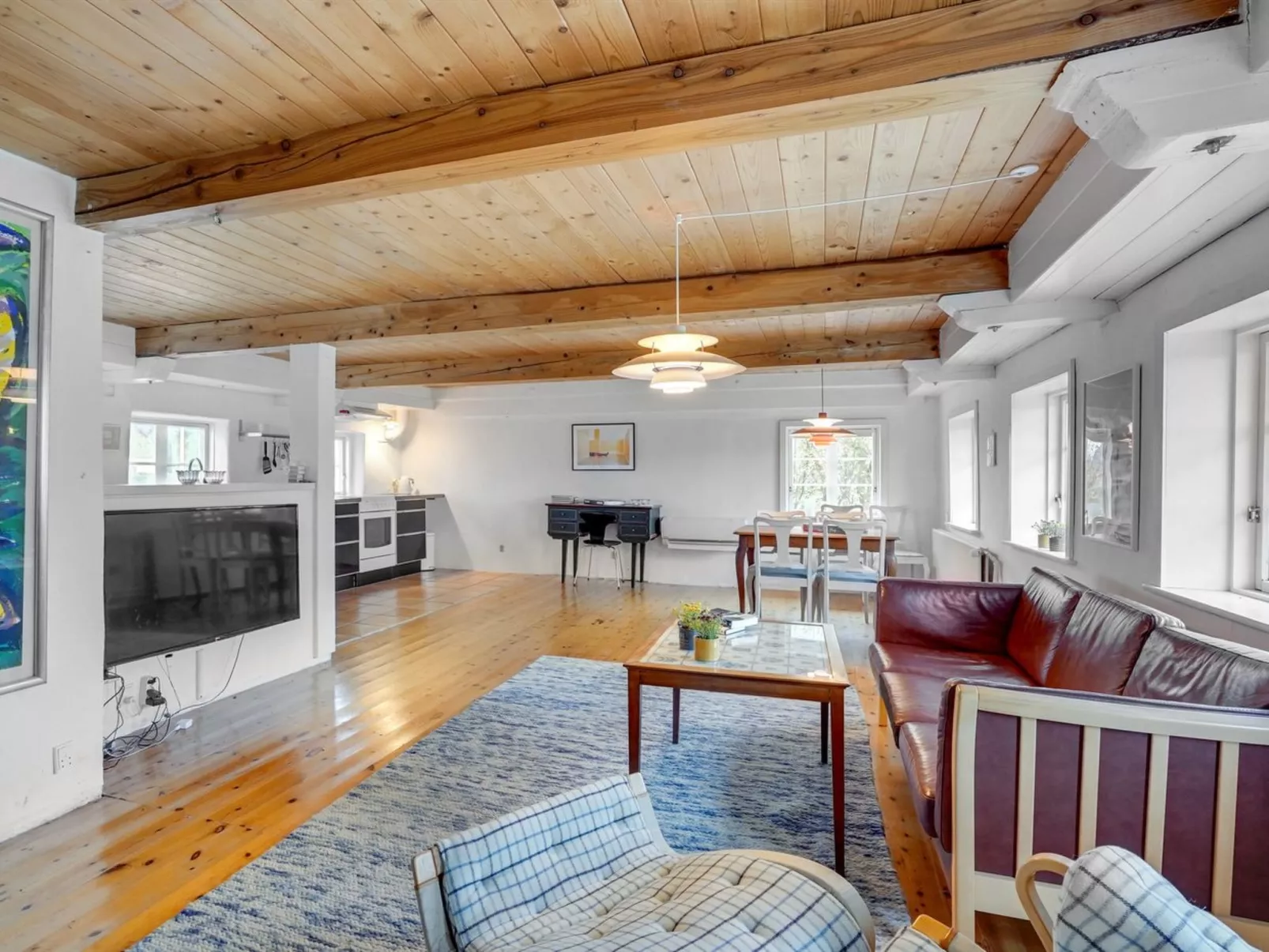 "Aughe" - 25km from the sea-Drinnen