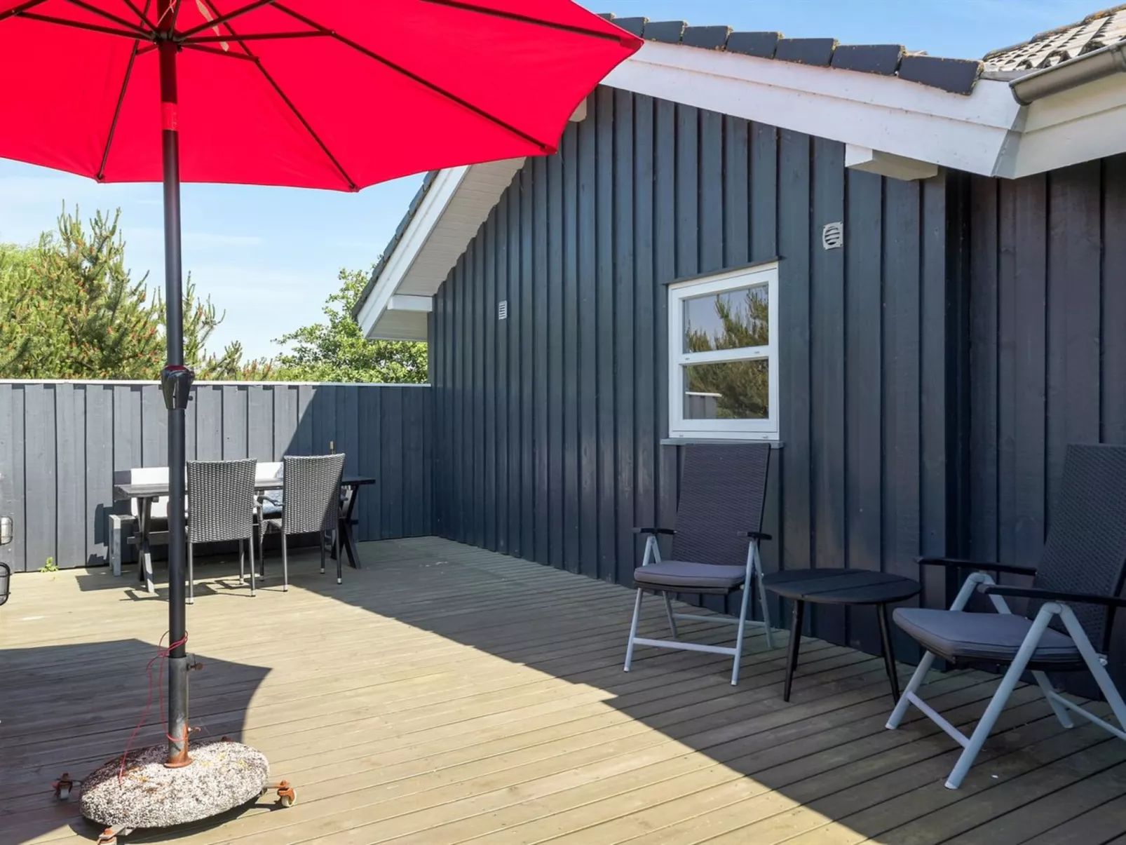 "Chrisse" - 550m from the sea-Outside