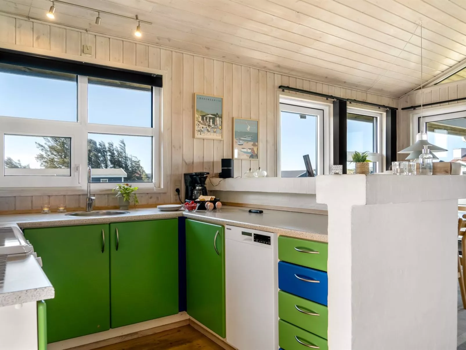 "Ralf" - 300m from the sea-Inside