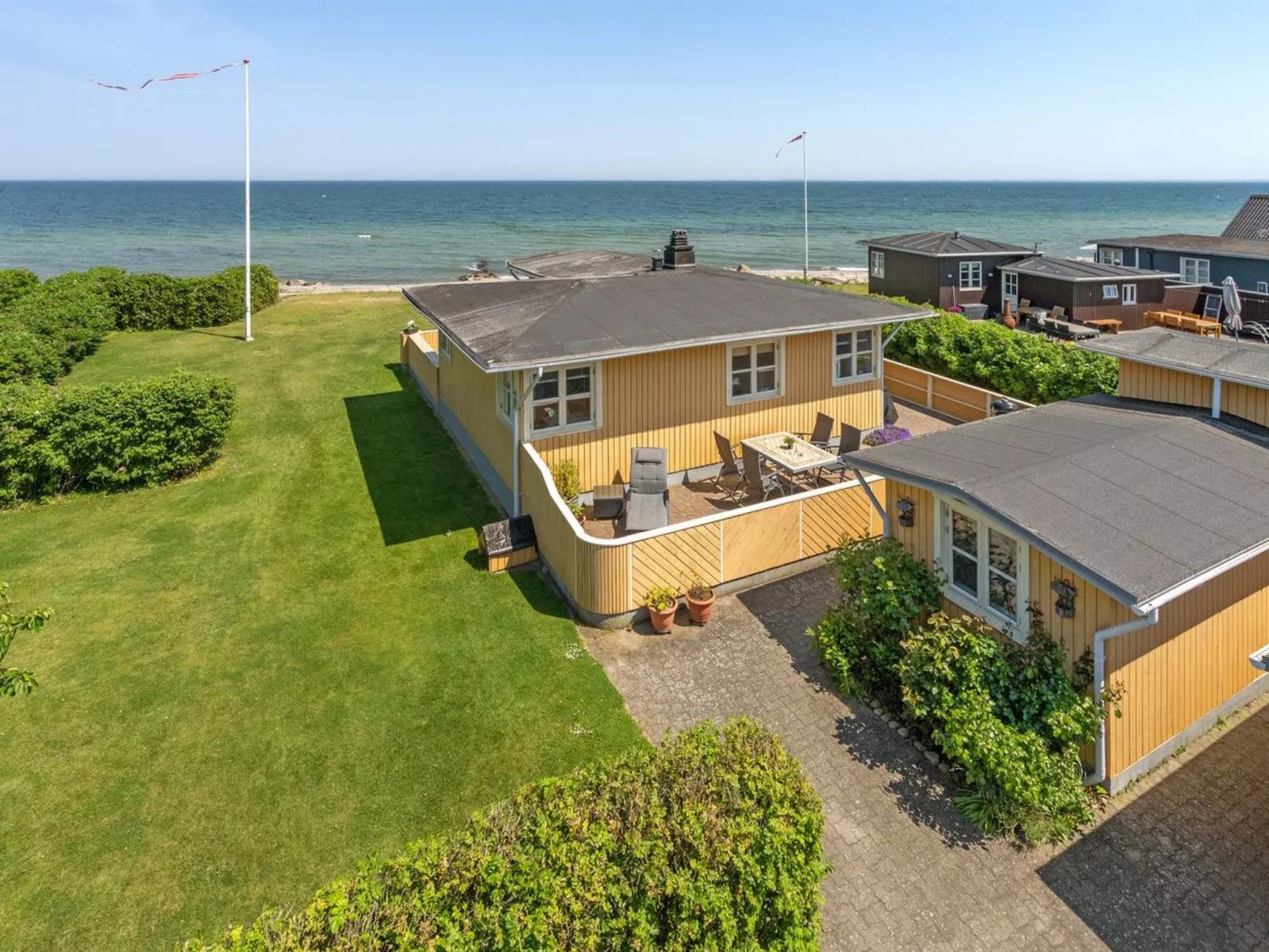 "Hwitserk" - 5m from the sea-Outside