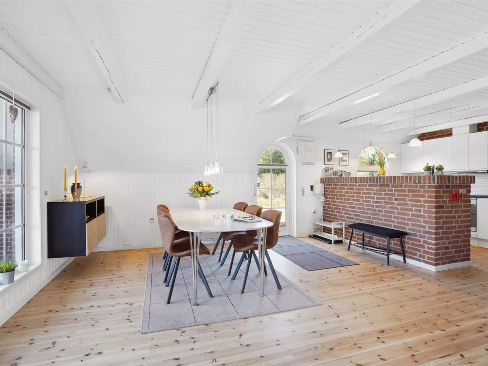 "Pasi" - 1.2km from the sea-Inside