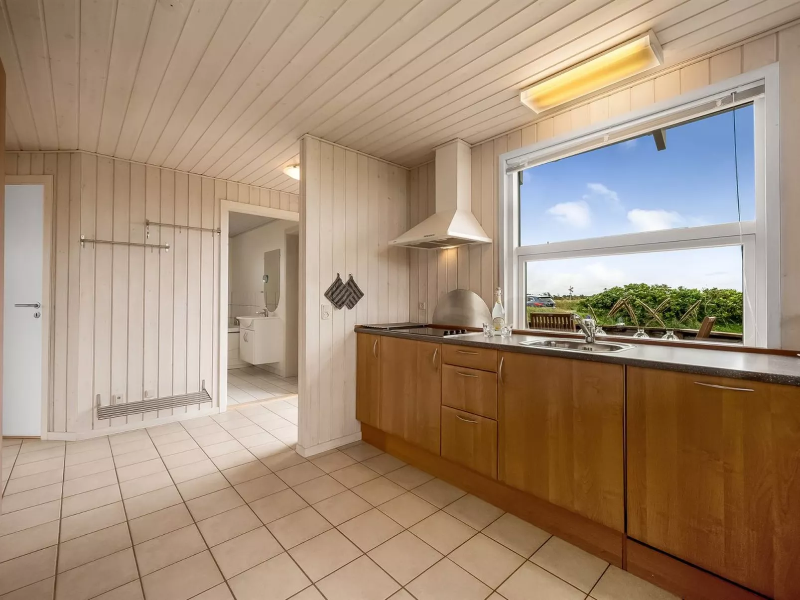 "Erland" - 500m from the sea-Inside