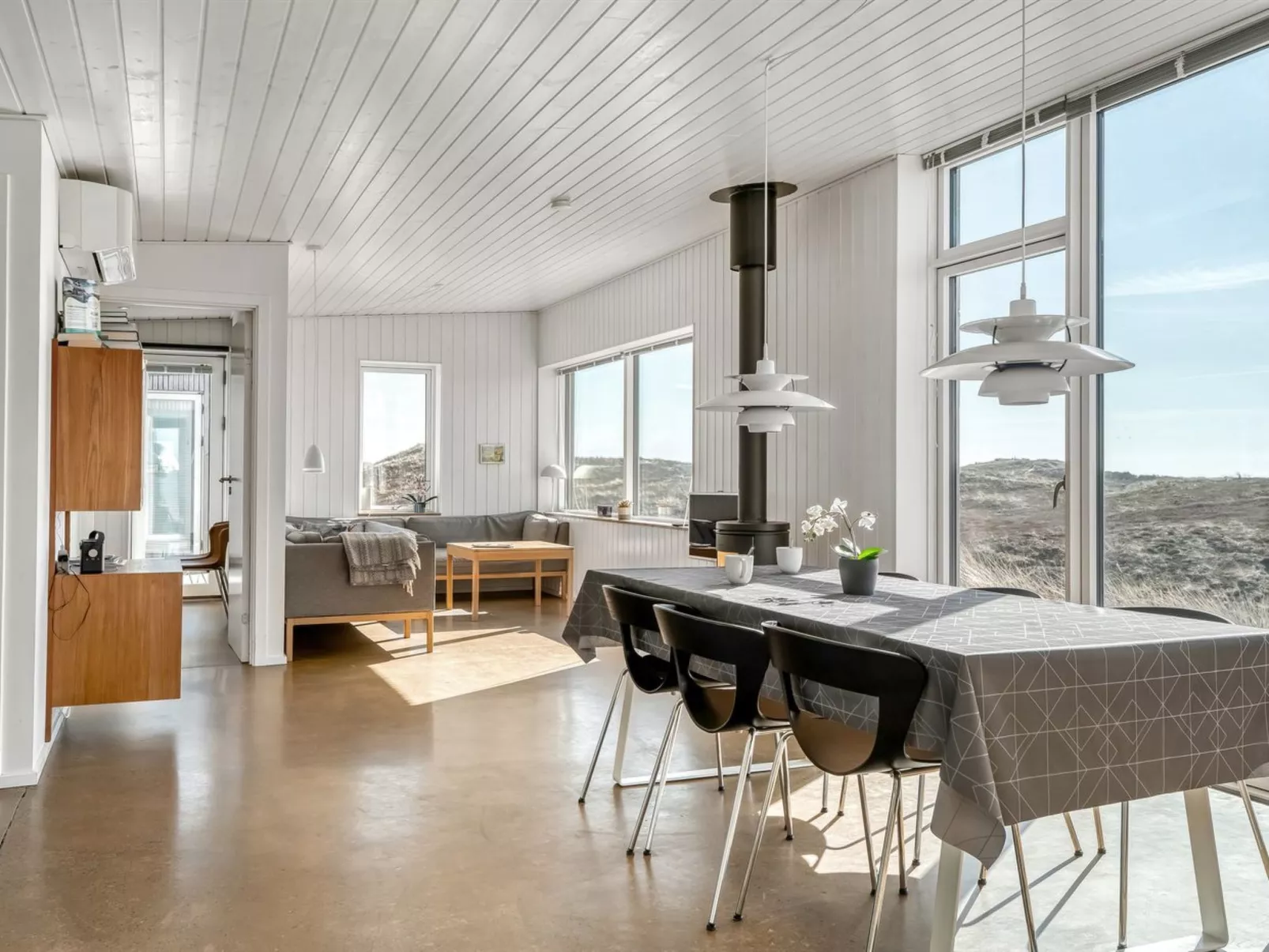 "Ginne" - 125m from the sea-Drinnen