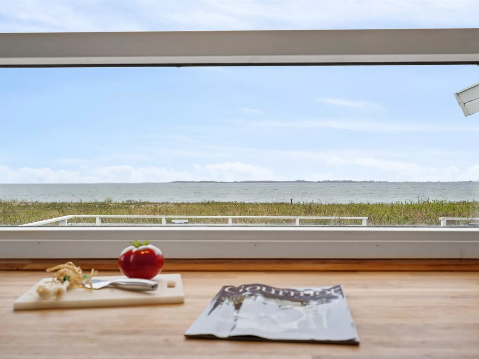 "Arnwith" - 20m from the sea-Outside