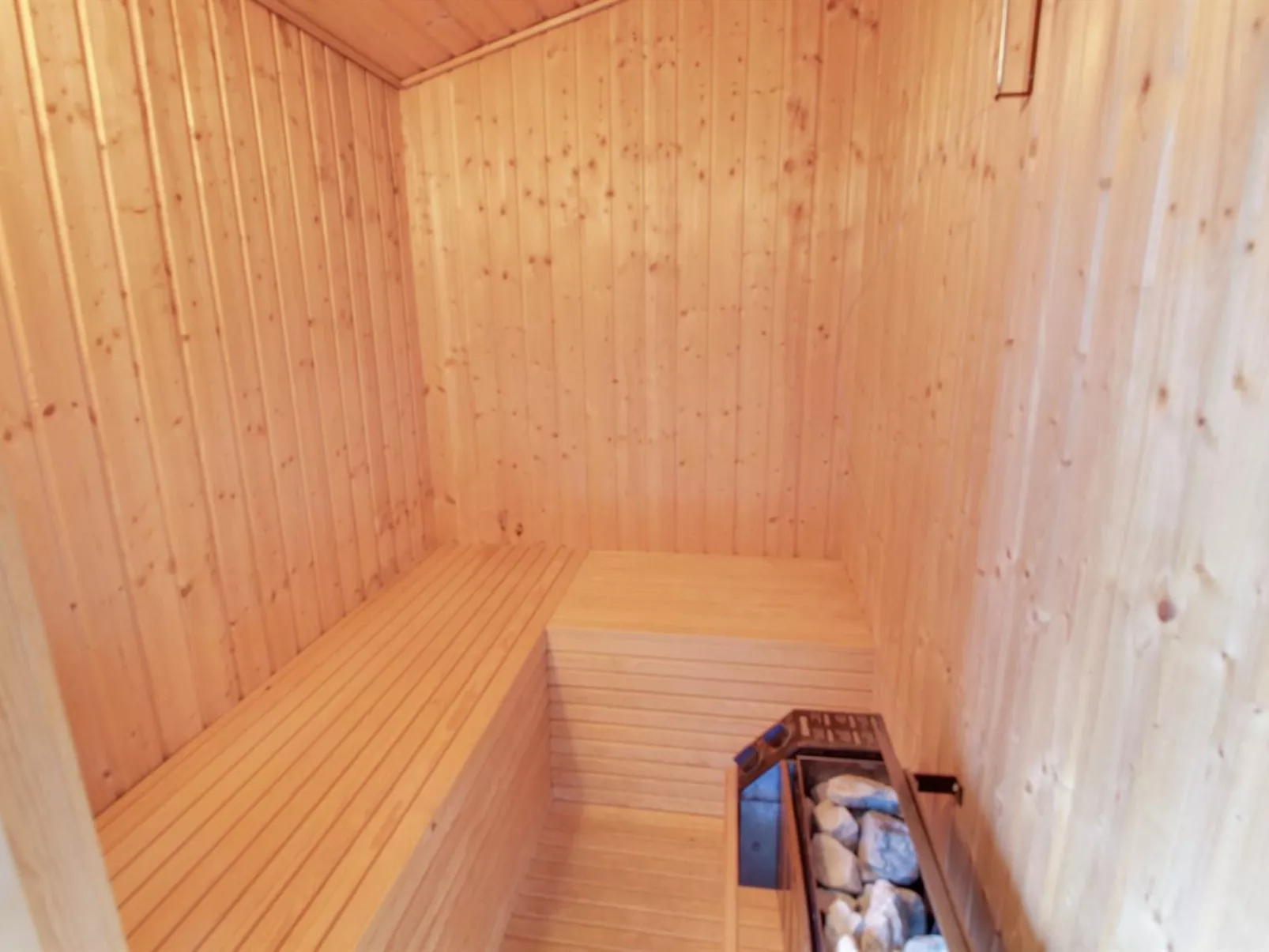 "Andine" - 1.2km from the sea-Inside