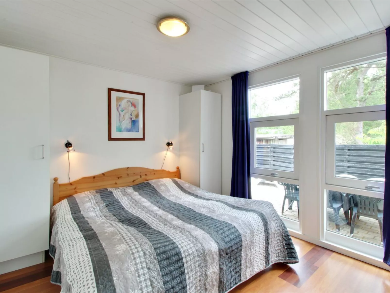 "Flora" - 150m from the sea-Dedans