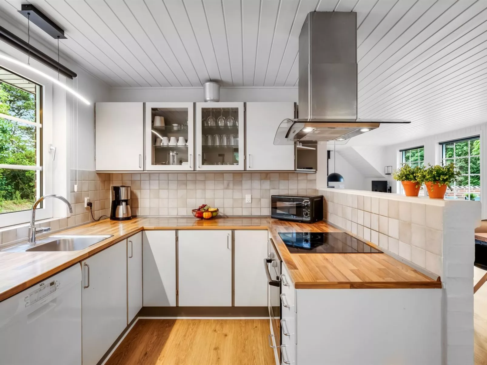 "Prohor" - 10.5km from the sea-Drinnen