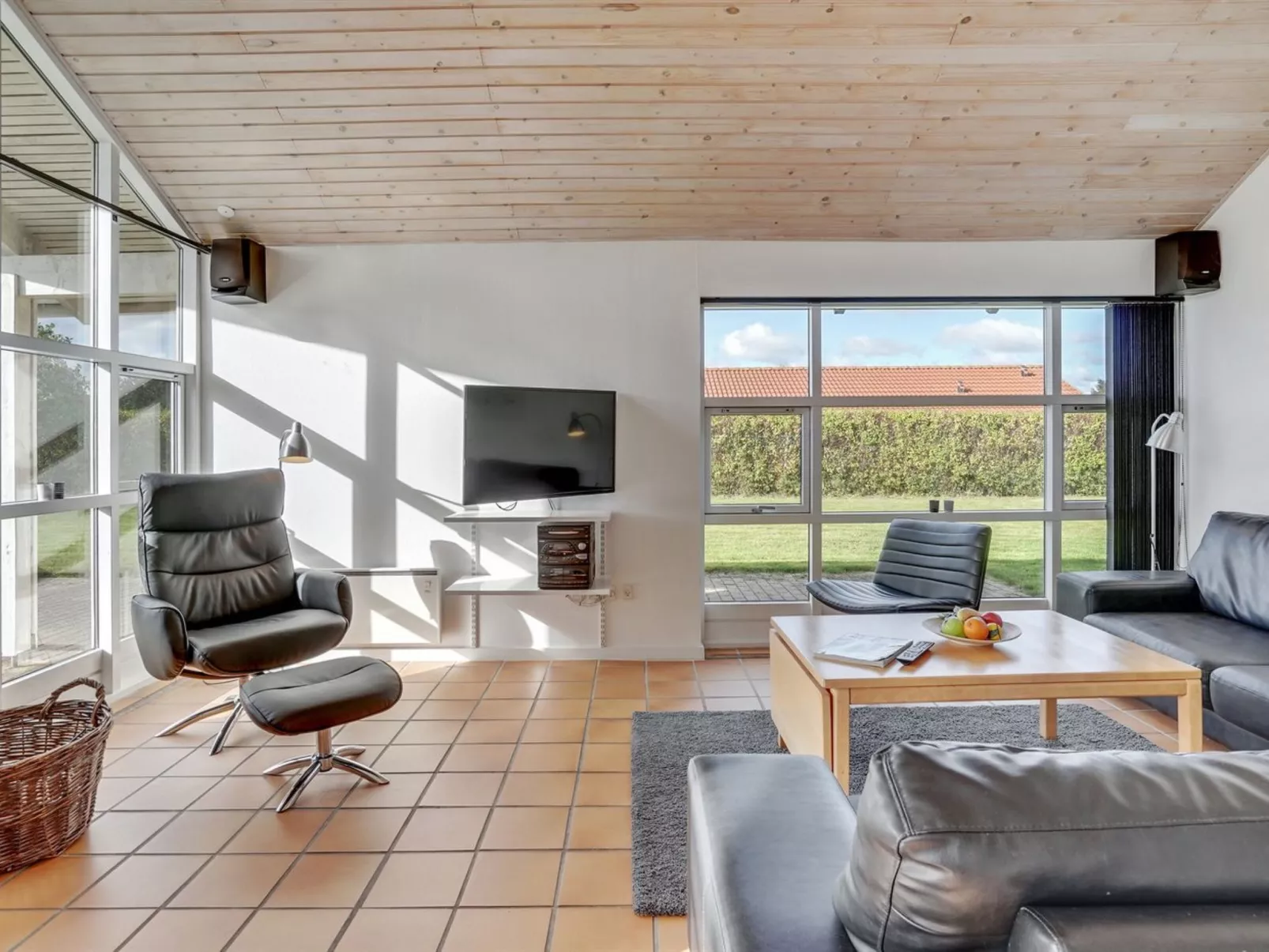 "Wreth" - 300m from the sea-Inside