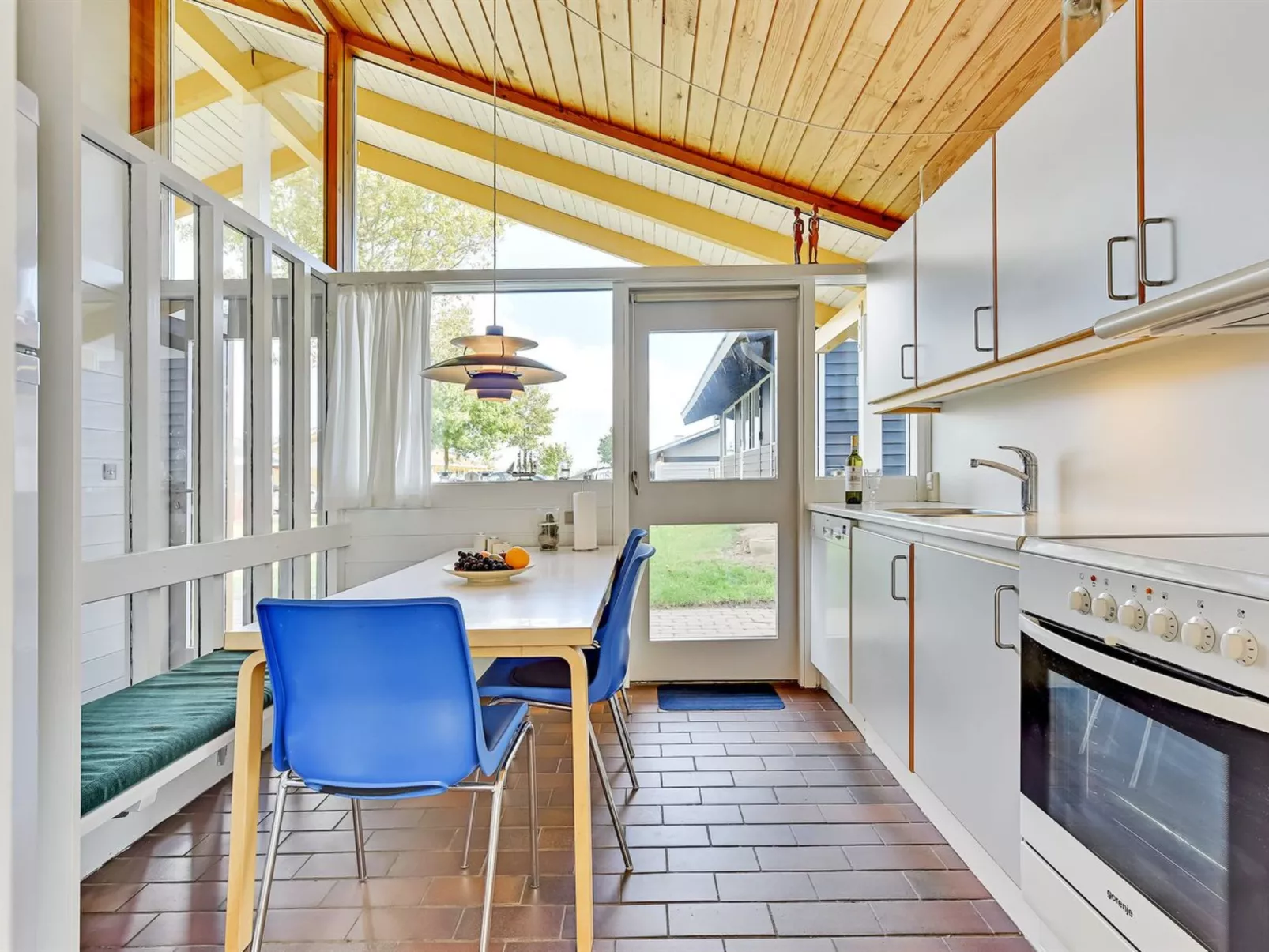 "Boris" - 500m from the sea-Drinnen