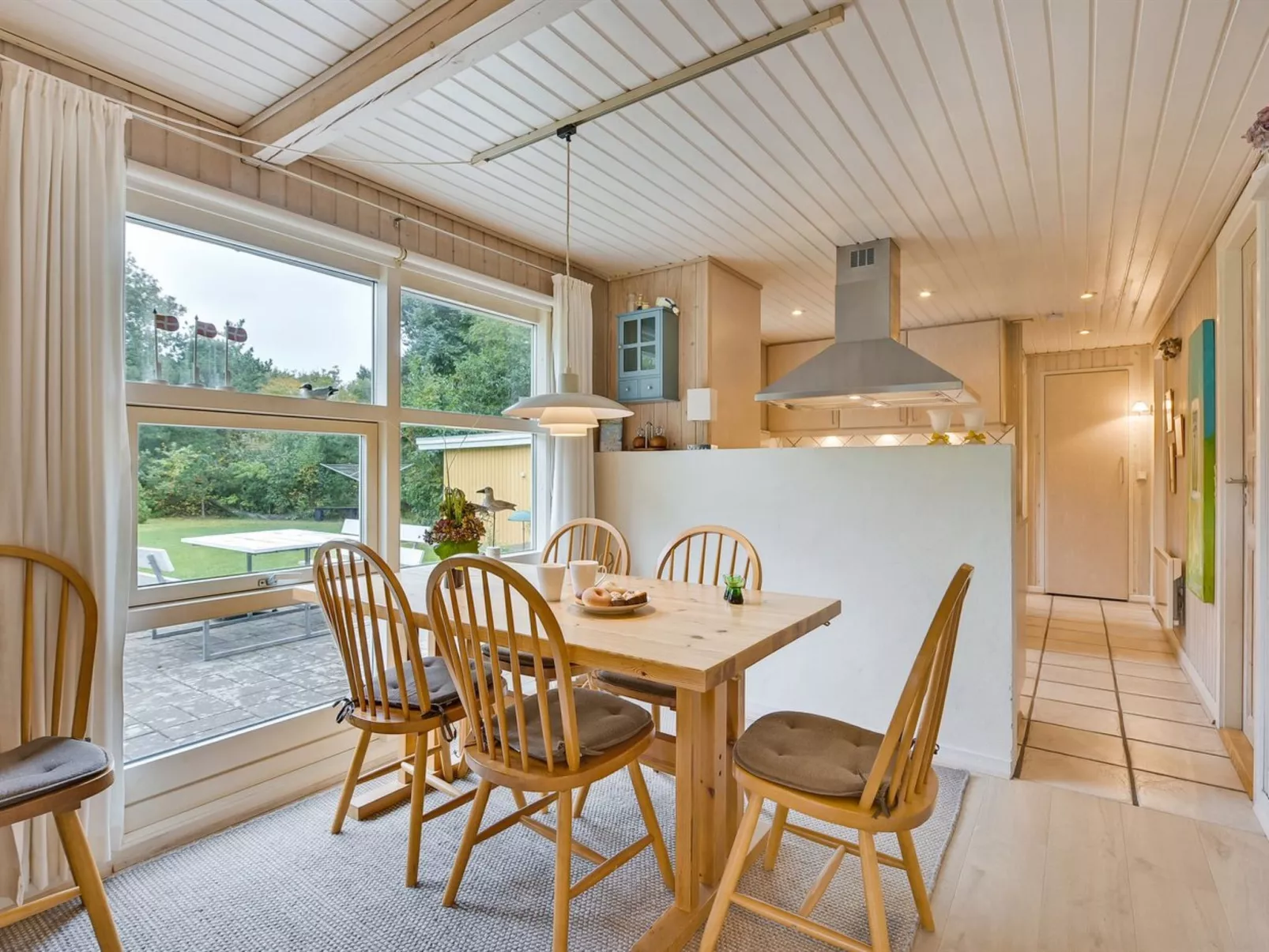 "Arnelung" - 1.9km from the sea-Dedans