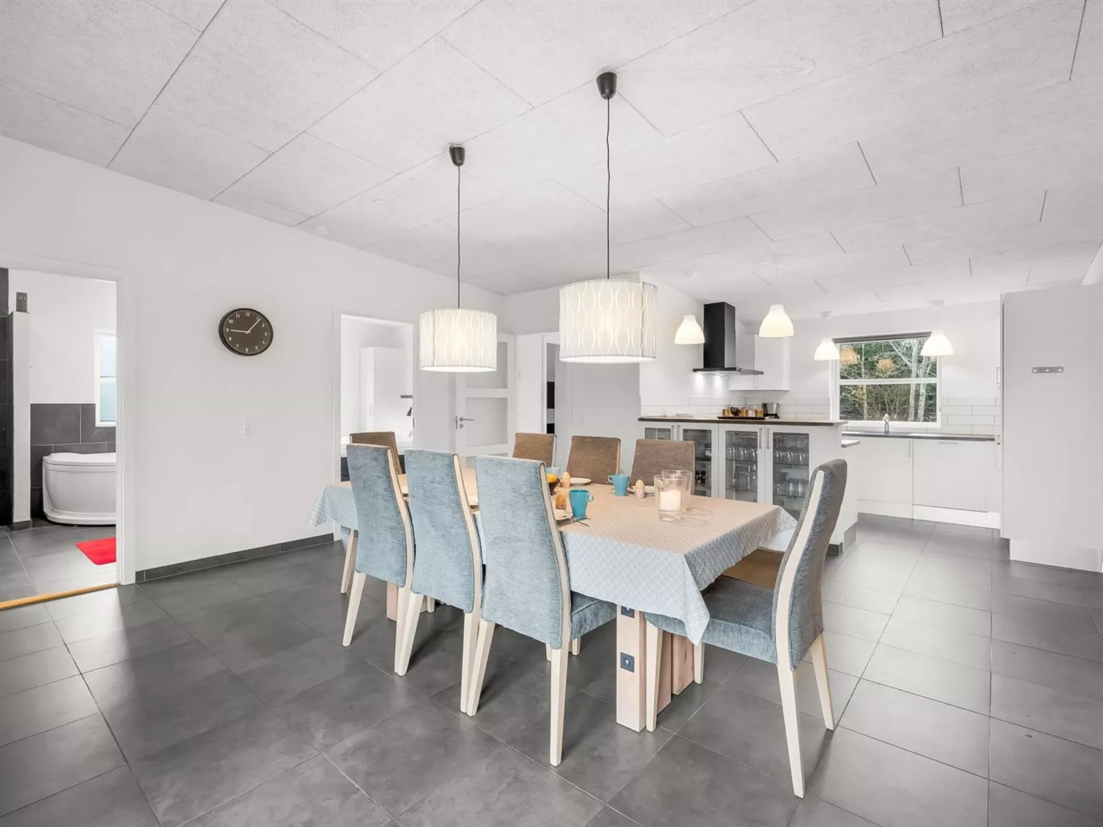 "Jarven" - 500m to the fjord-Dedans