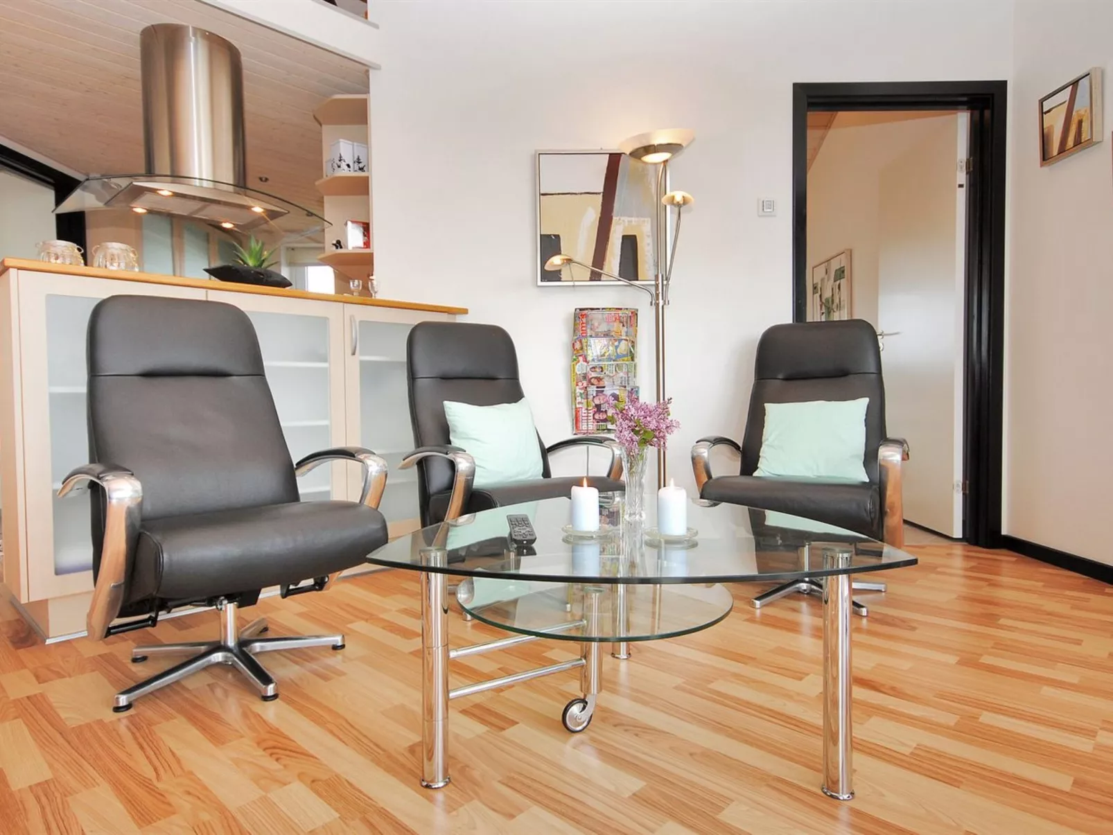 "Eberta" - 200m to the fjord-Dedans