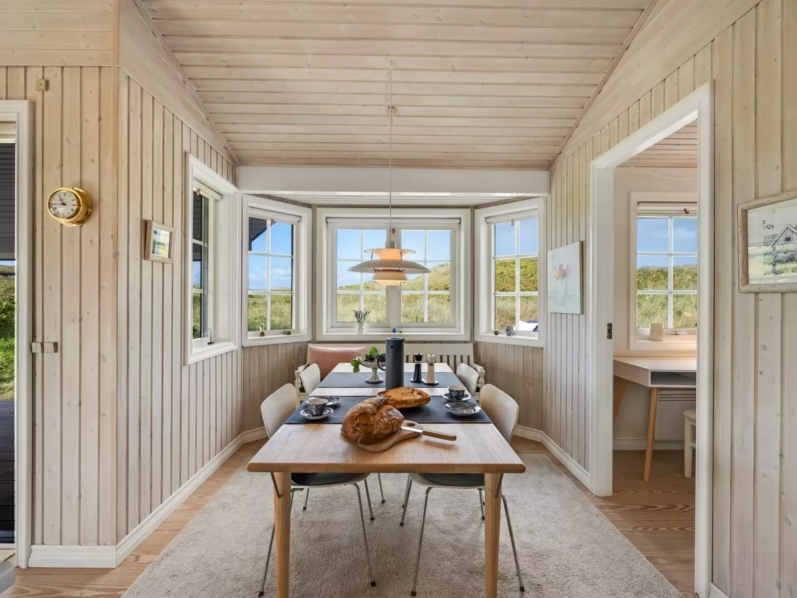 "Aise" - 75m from the sea-Inside