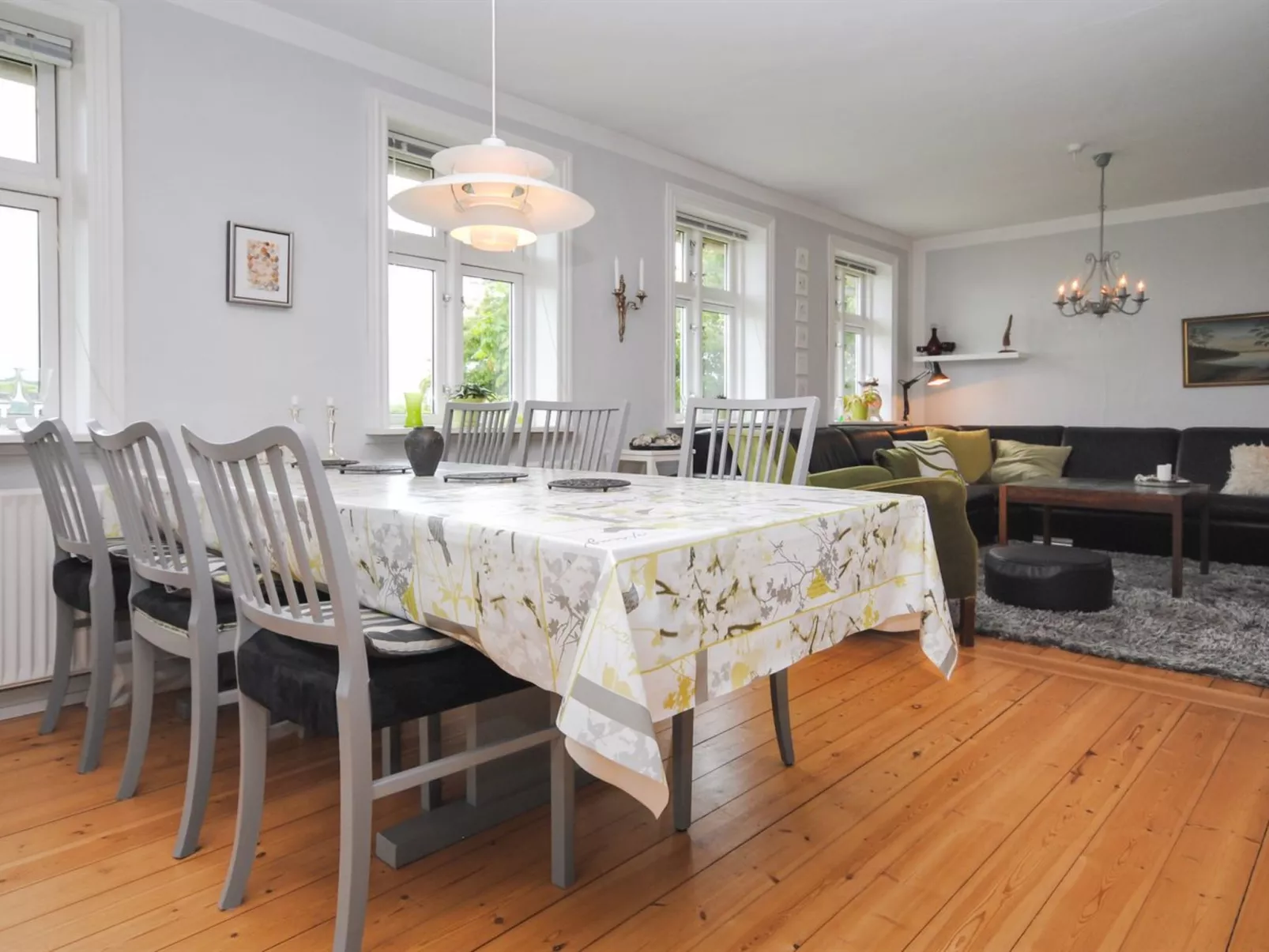 "Ludovic" - 7km from the sea-Inside