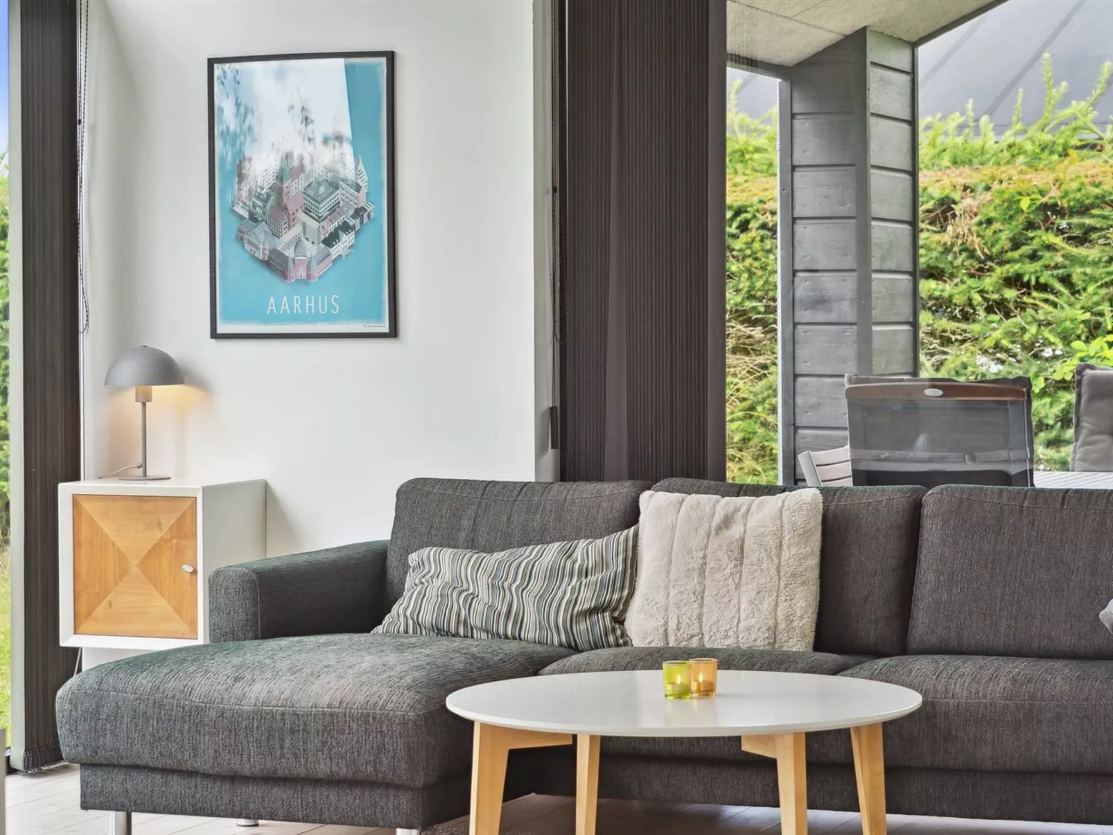 "Yukon" - 150m from the sea-Inside