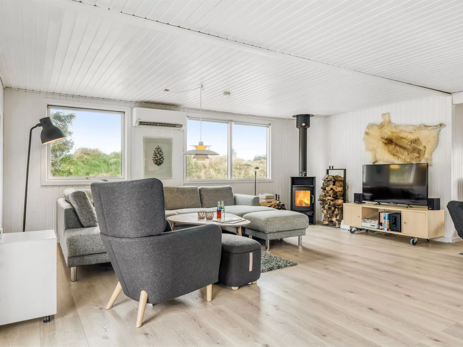 "Druscilla" - 650m from the sea-Drinnen