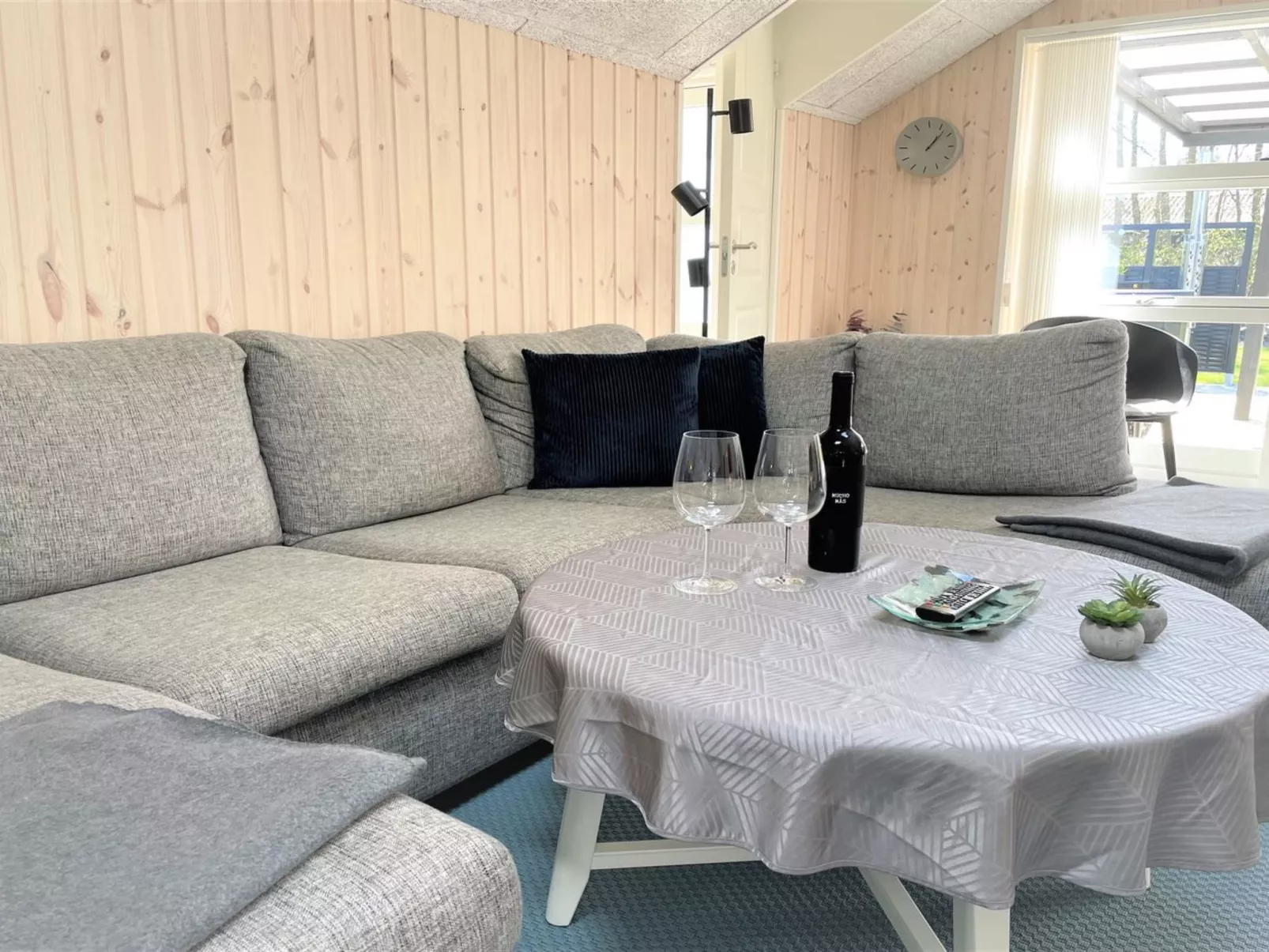 "Gustaf" - 400m to the fjord-Inside