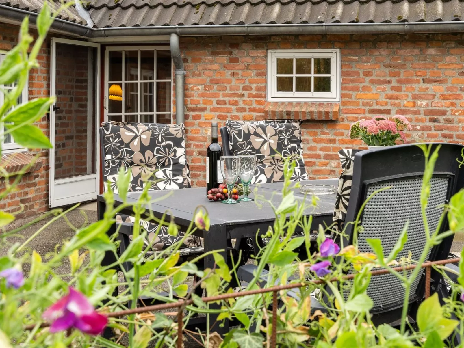 "Hedda" - 15km from the sea-Dehors