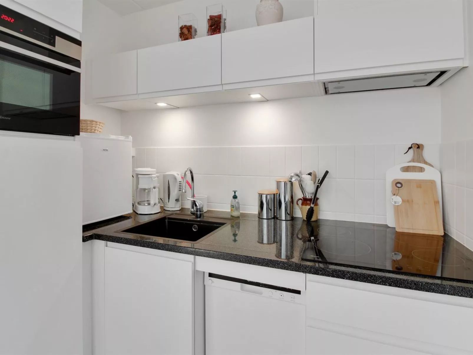 "Alimpij" - 150m from the sea-Inside