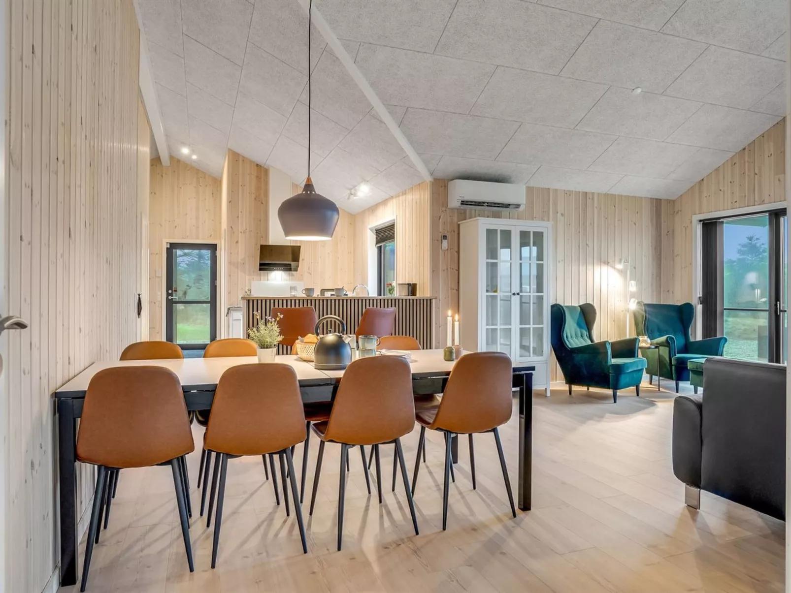 "Carla" - 1.5km from the sea-Inside