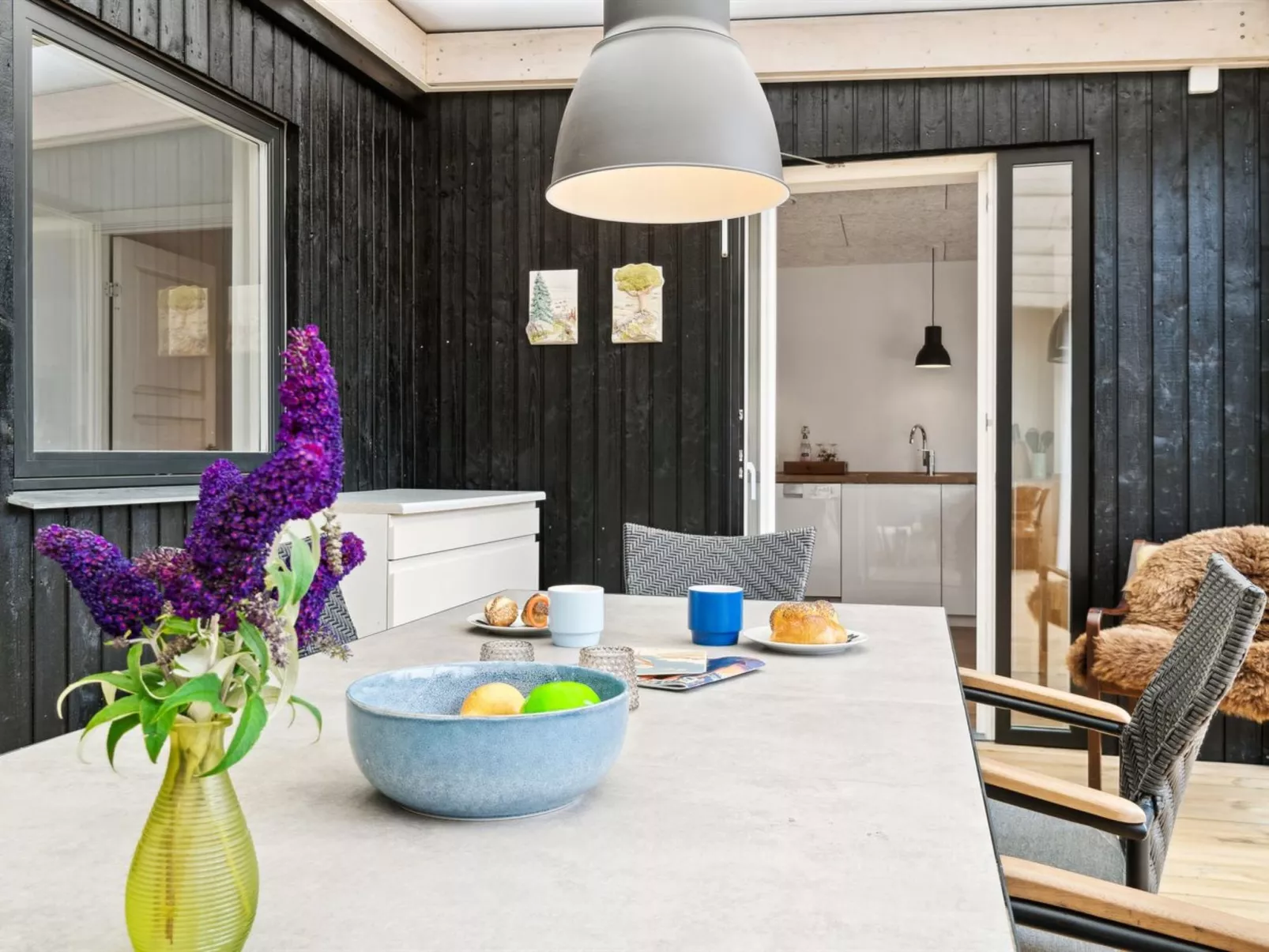 "Randulf" - 250m from the sea-Dedans