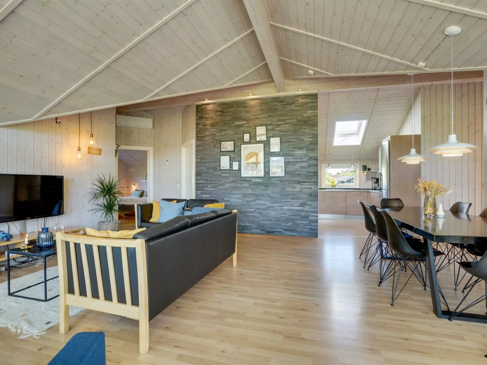 "Eicke" - 12km from the sea-Inside