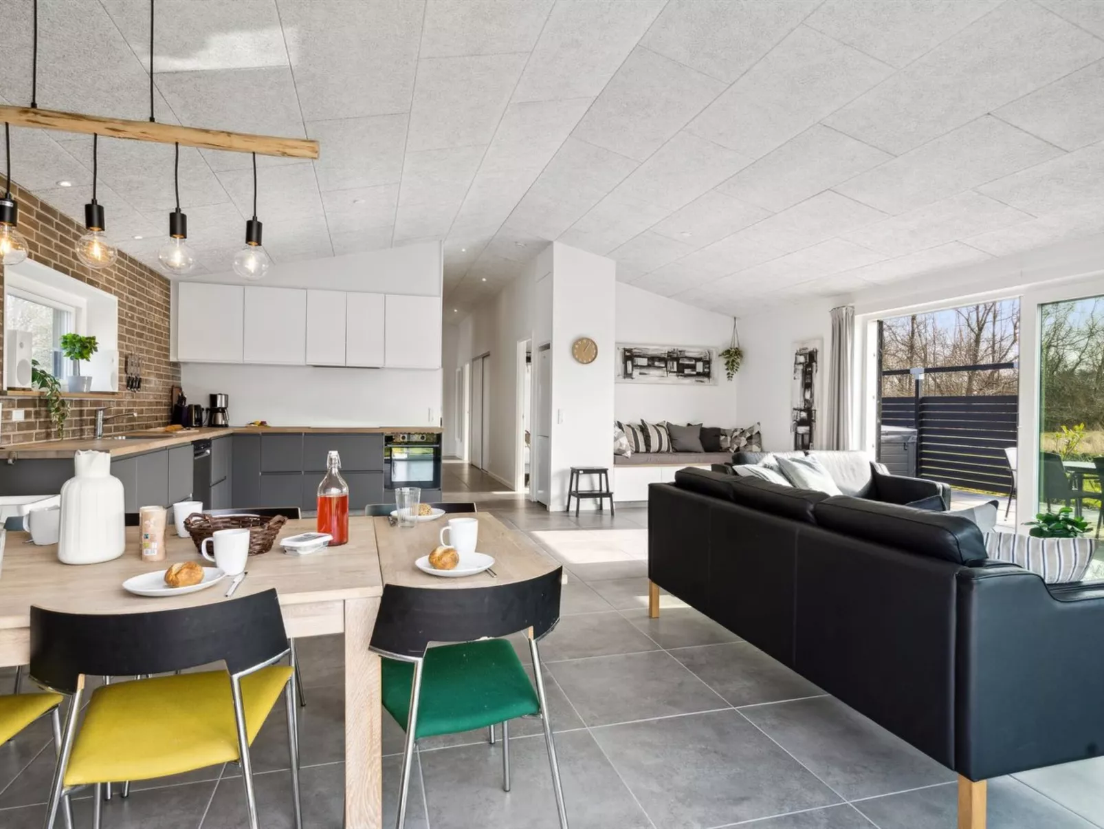 "Asel" - 350m from the sea-Inside