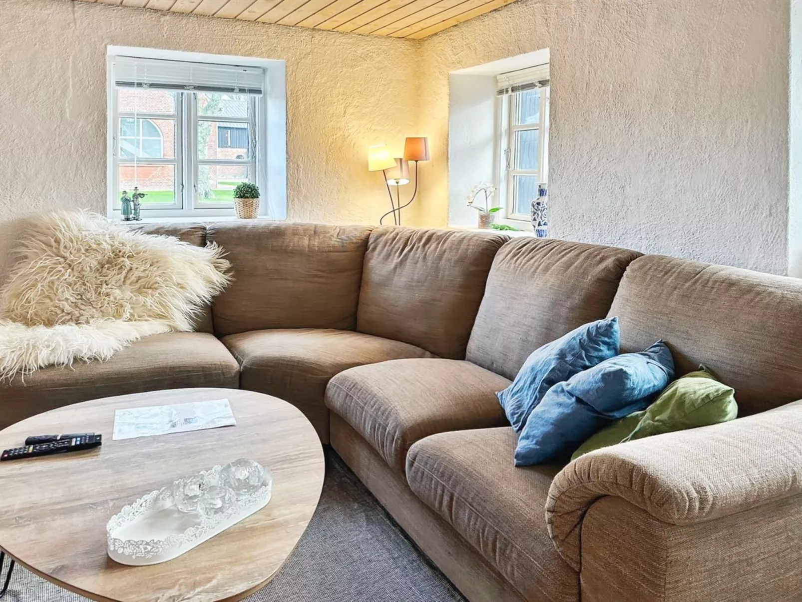 "Maelle" - 25km from the sea-Drinnen