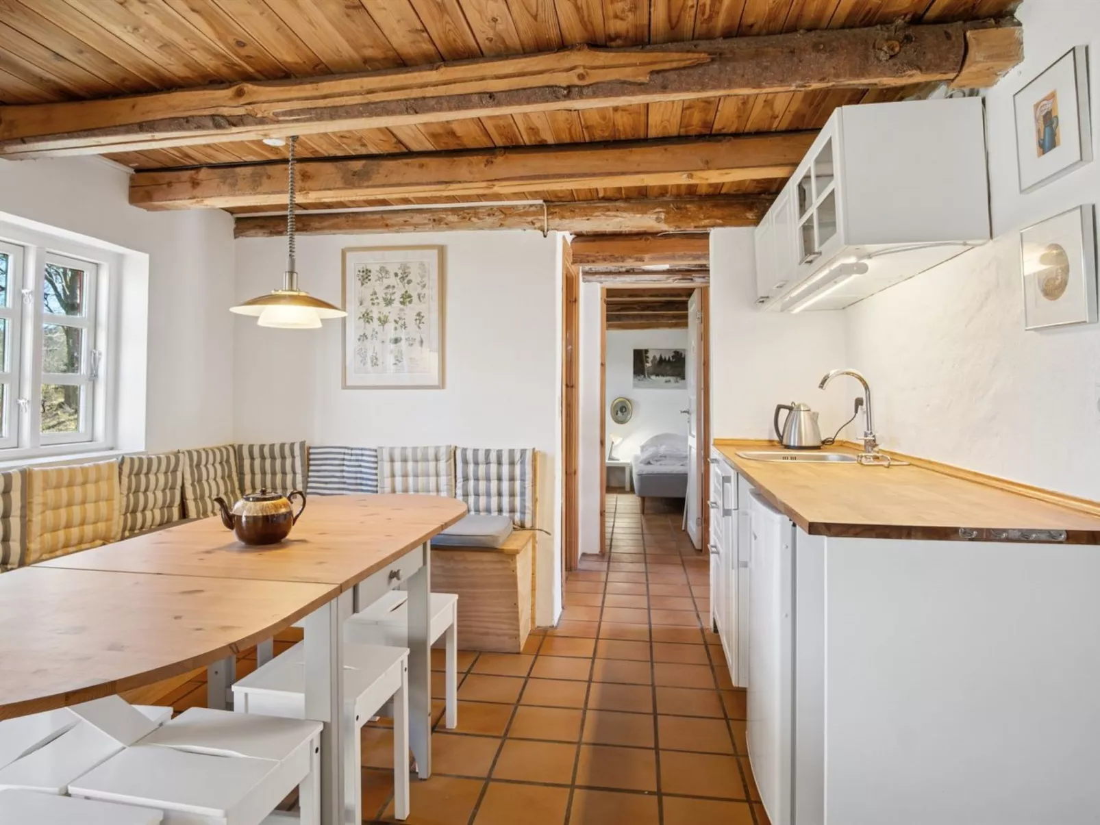 "Elisabetha" - 16km from the sea-Drinnen