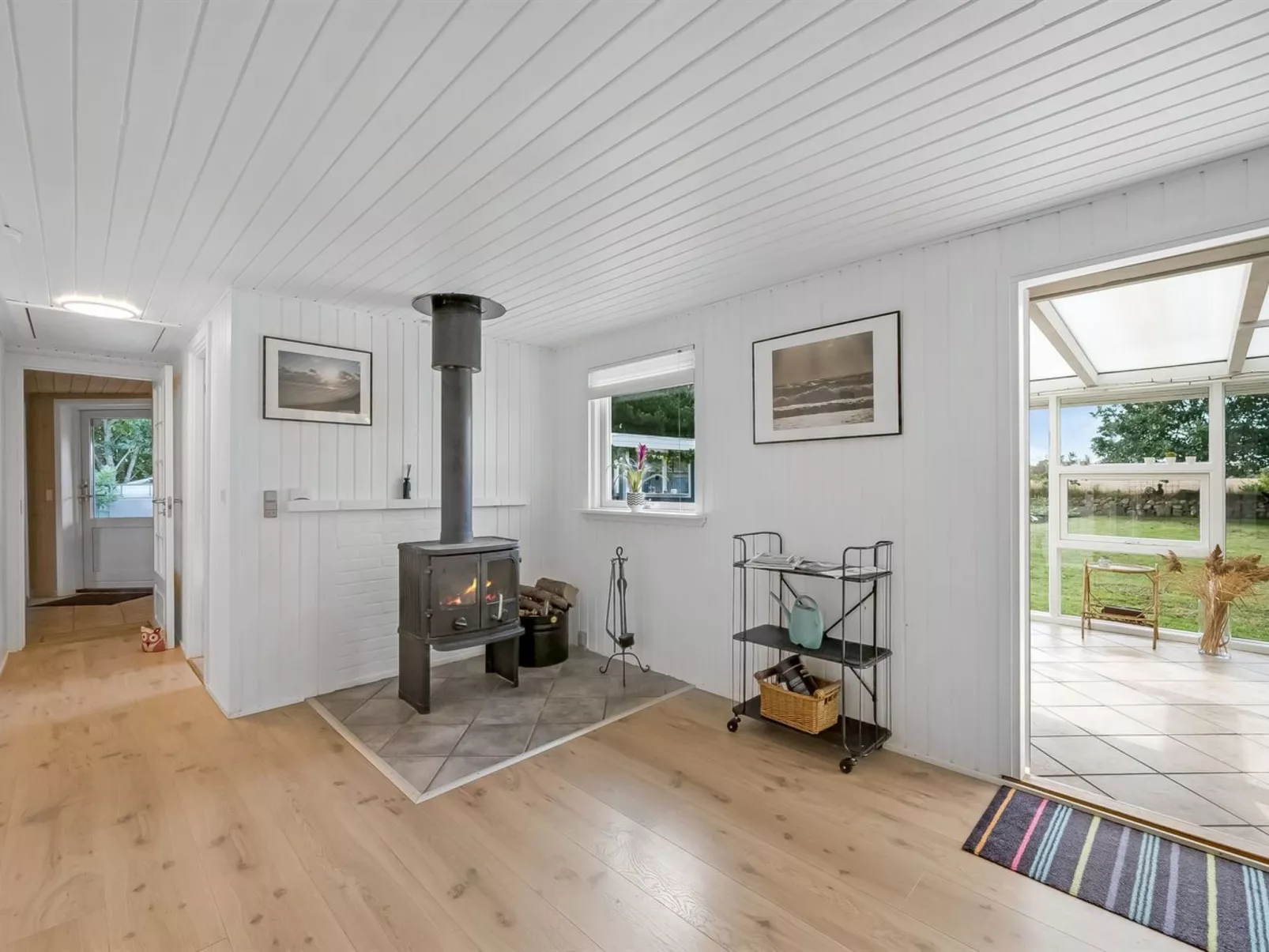 "Waghn" - 800m to the fjord-Dedans