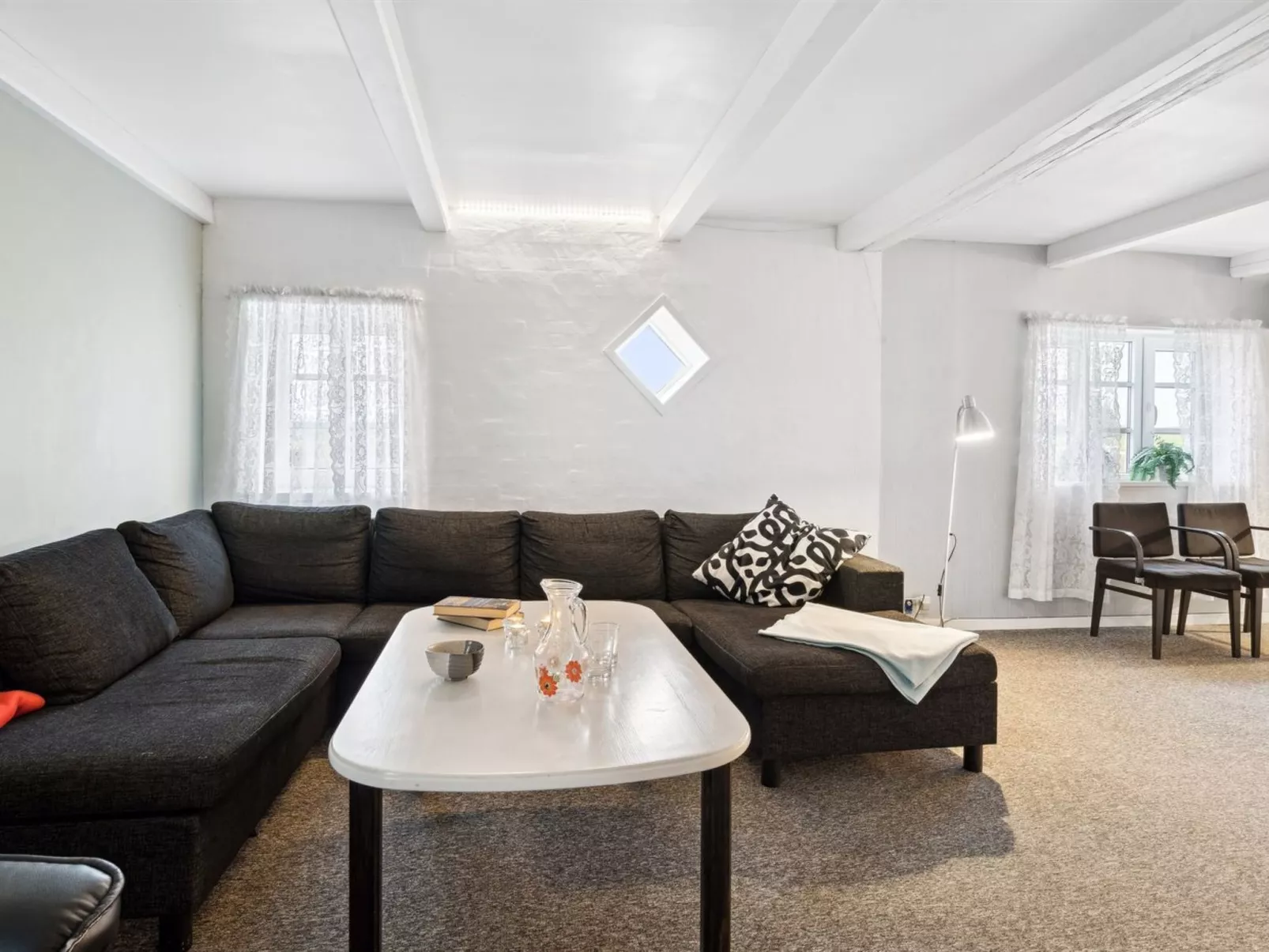 "Eliane" - 1.8km from the sea-Dedans