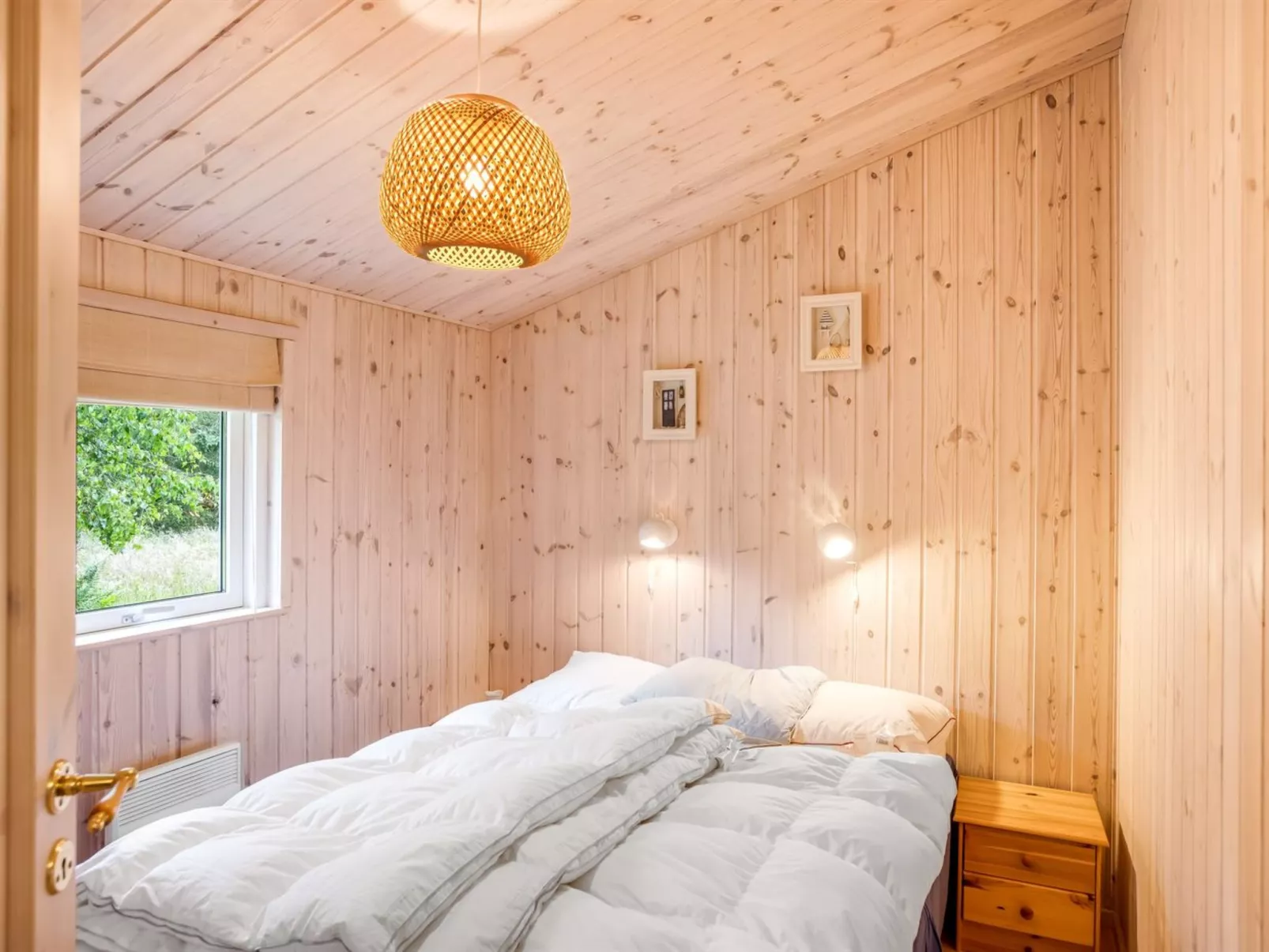 "Thrineke" - 600m from the sea-Inside