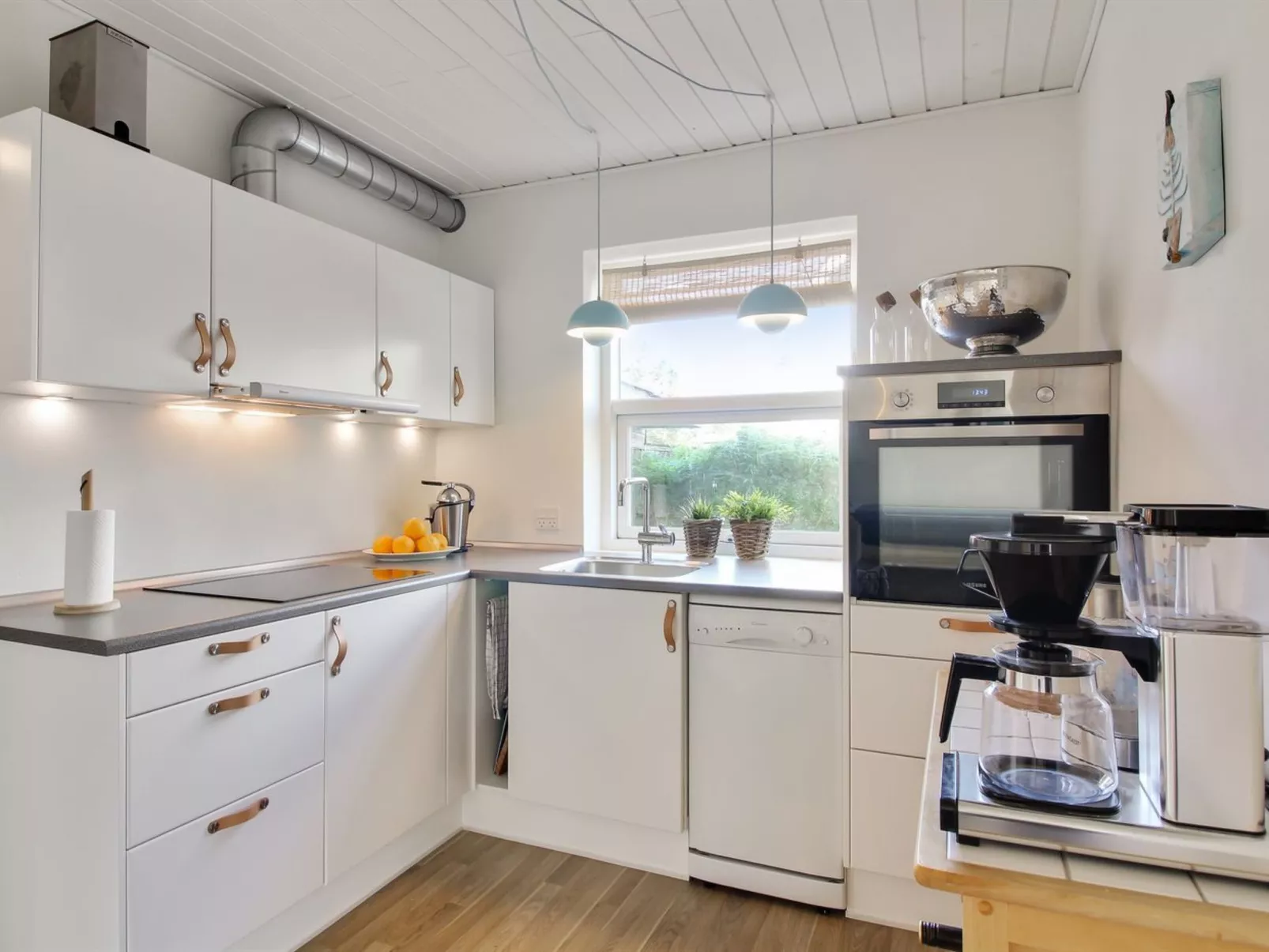 "Thorgny" - 900m from the sea-Inside