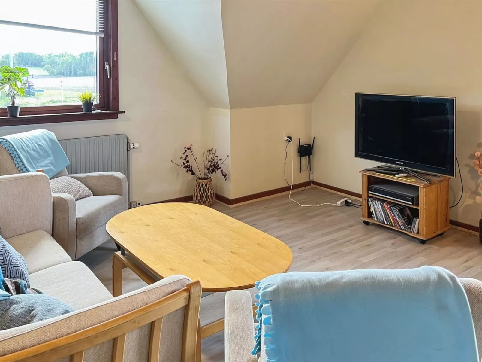 "Thera" - 5km from the sea-Inside