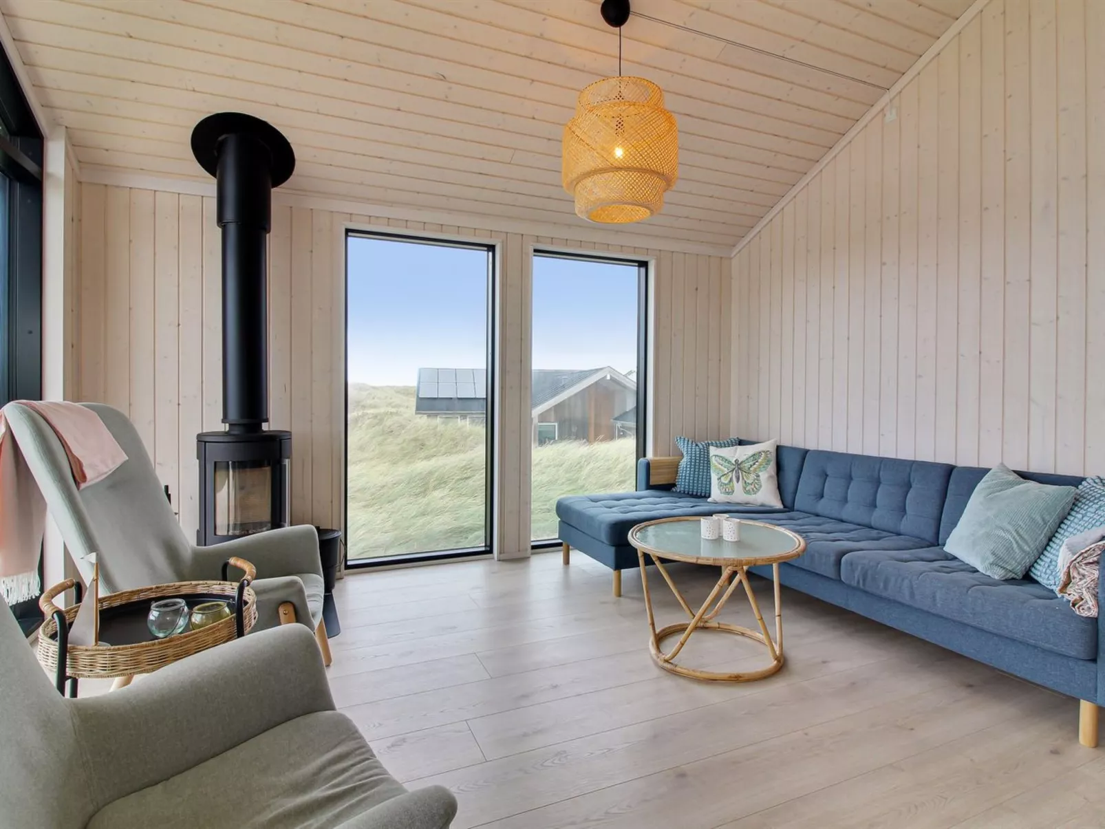 "Auno" - 140m from the sea-Drinnen