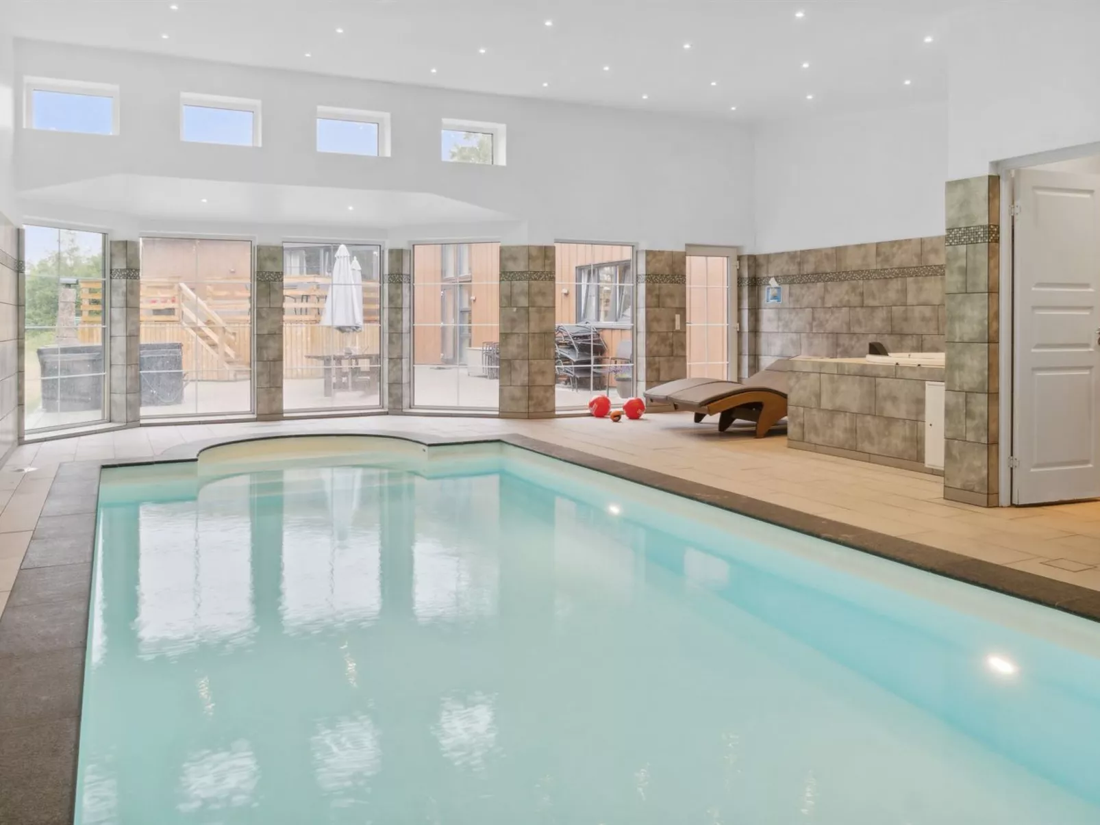 "Bjarka" - 700m from the sea-Dehors