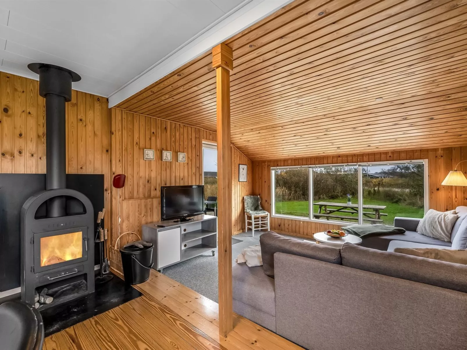 "Eloise" - 400m from the sea-Inside