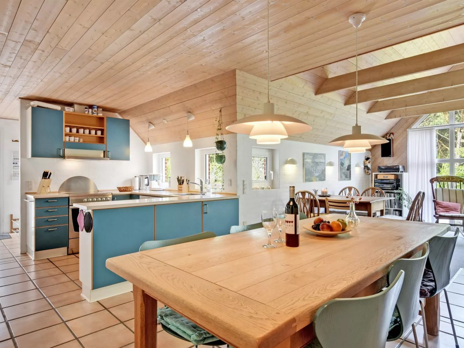 "Hunno" - 3km from the sea-Inside