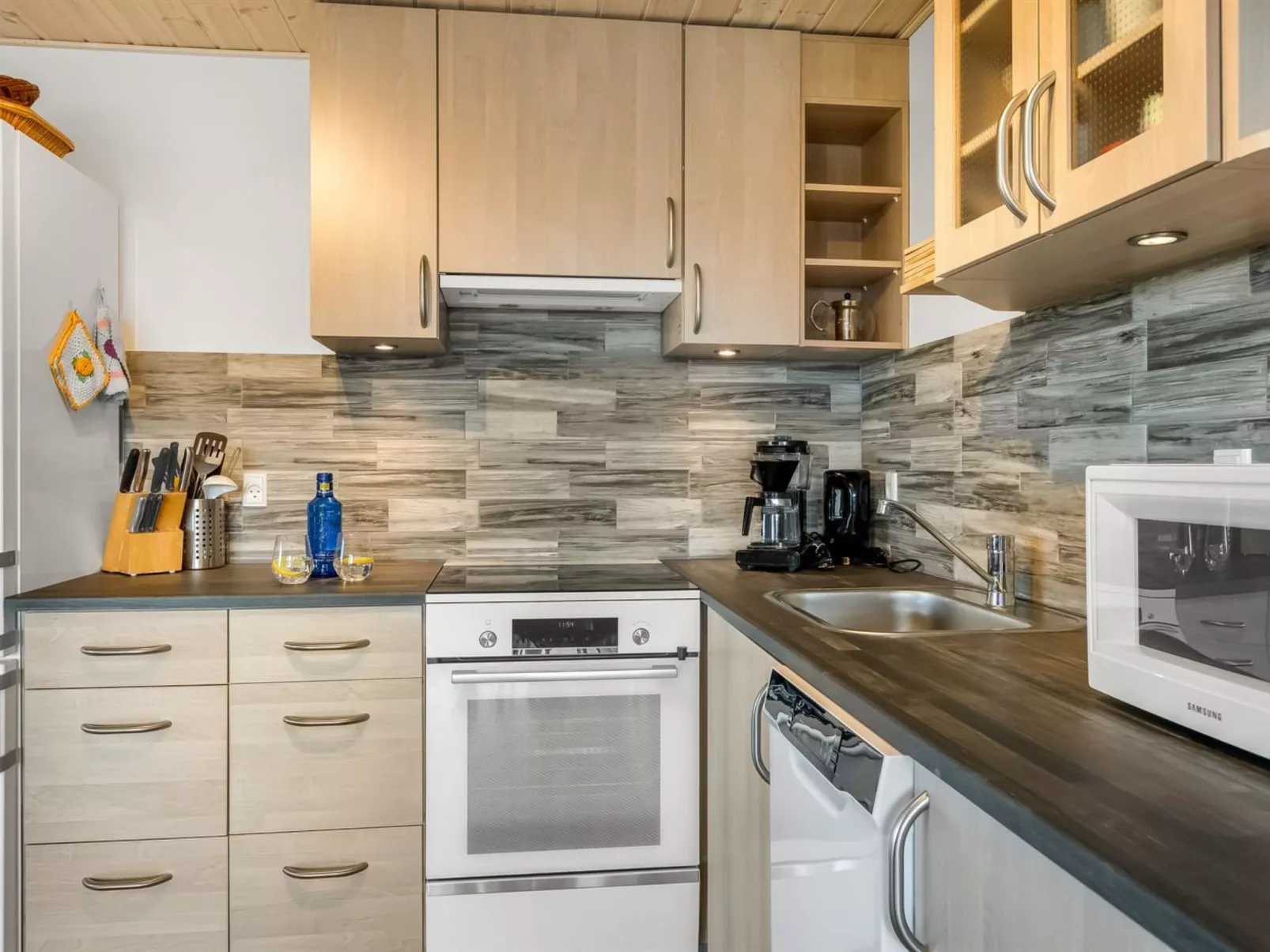 "Signhild" -  from the sea-Inside