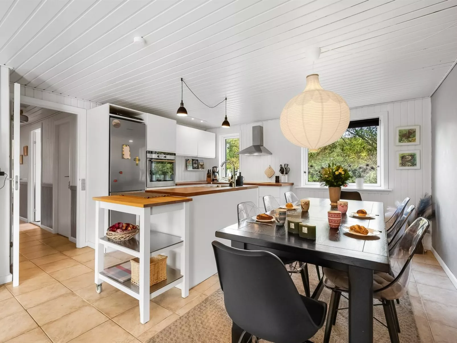 "Jerrit" - 1.4km from the sea-Drinnen