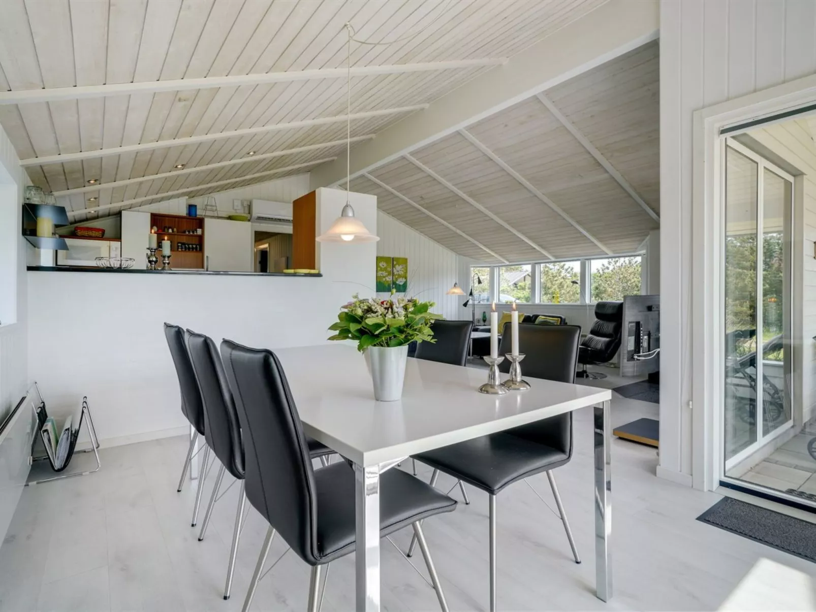 "Thove" - 600m from the sea-Dedans