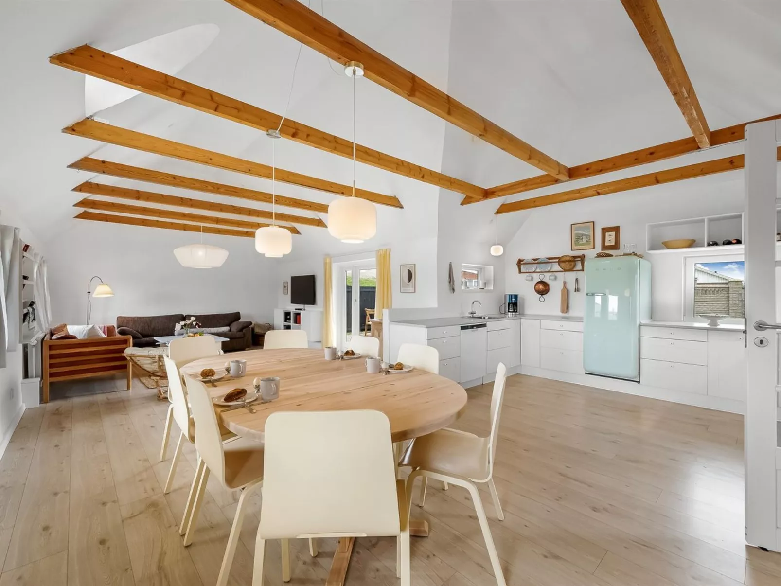 "Hermine" -  from the sea-Inside