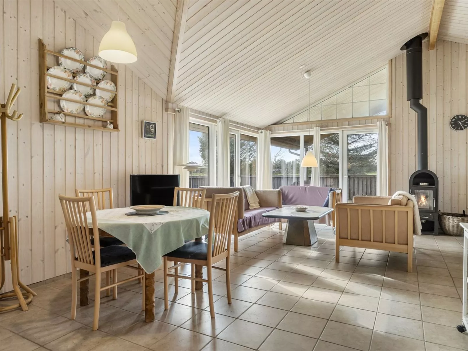 "Frieda" - 250m from the sea-Inside